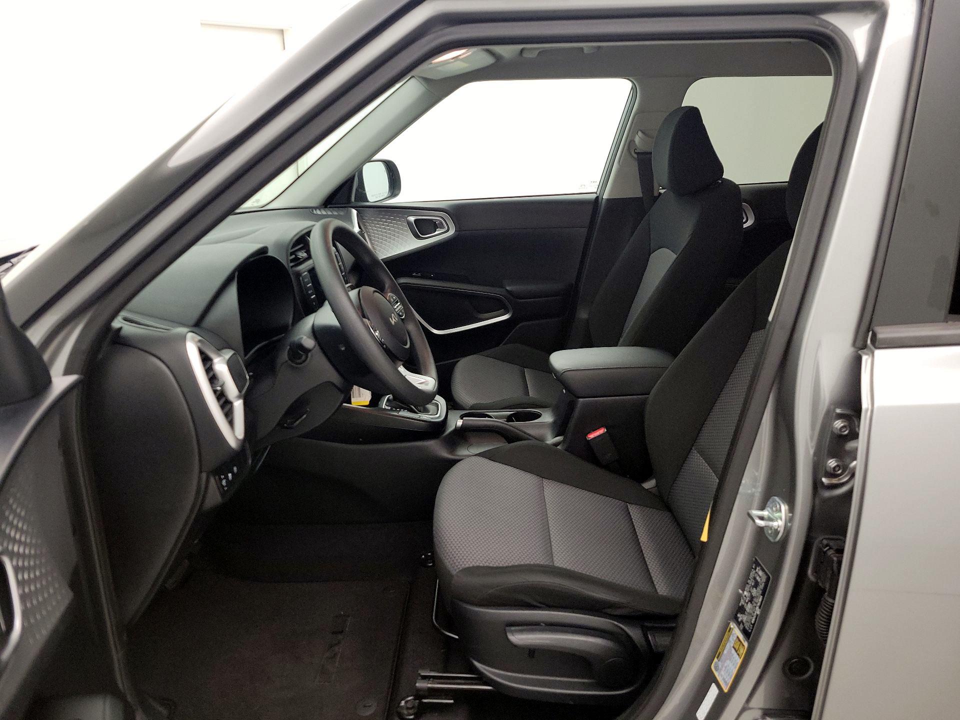 Thumbnail: 2024 Kia Soul - 11