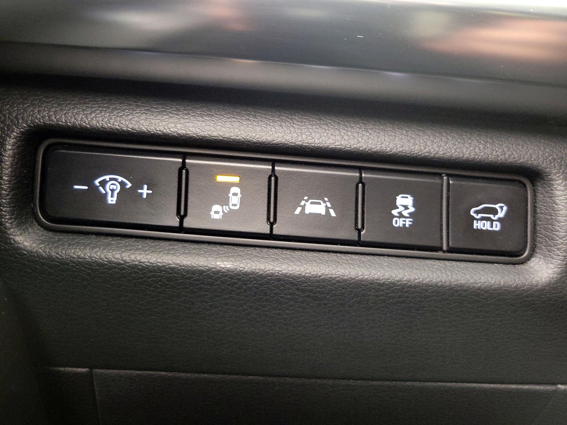 Thumbnail: 2021 Kia Telluride - 13