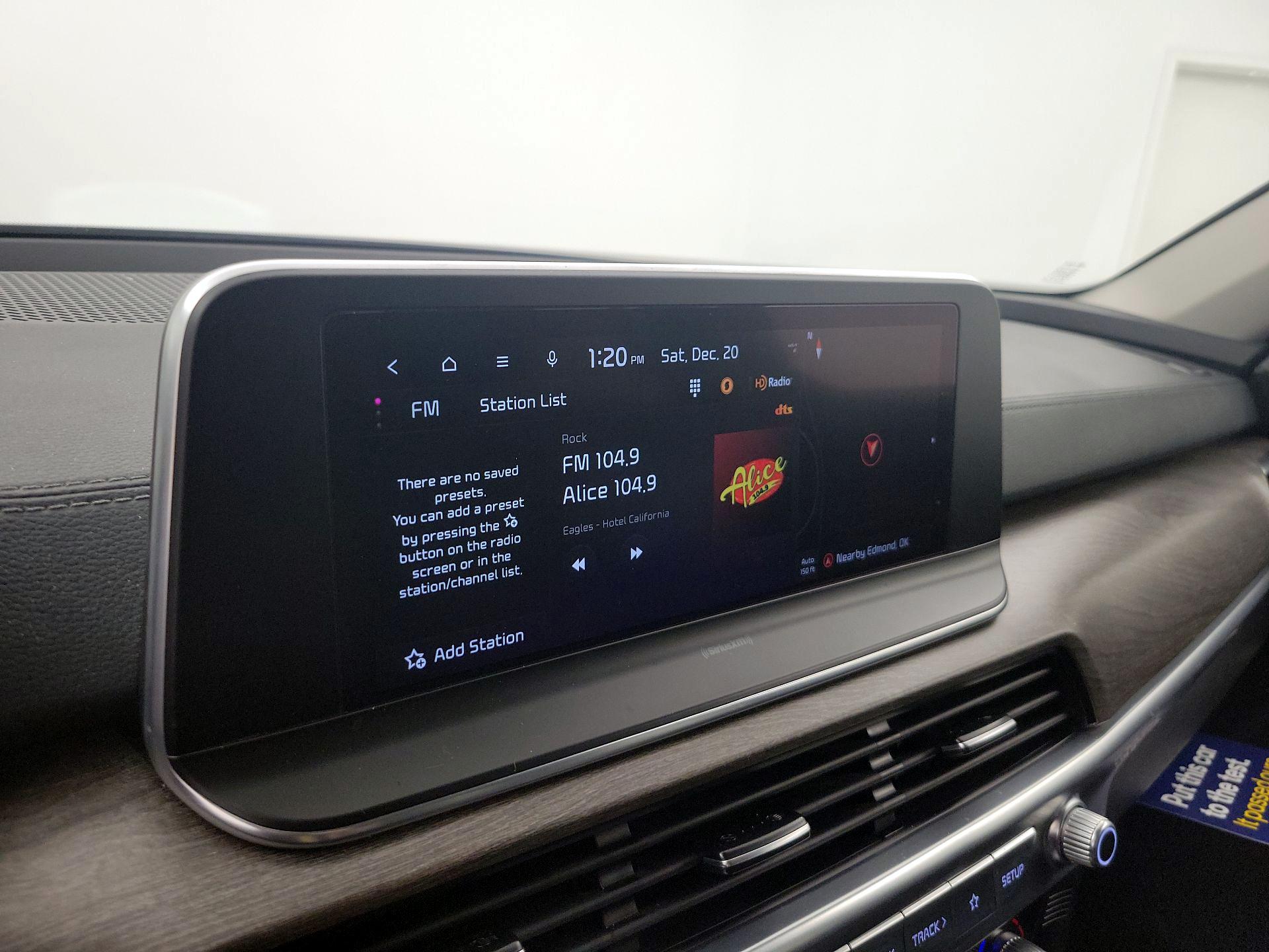 Thumbnail: 2021 Kia Telluride - 16