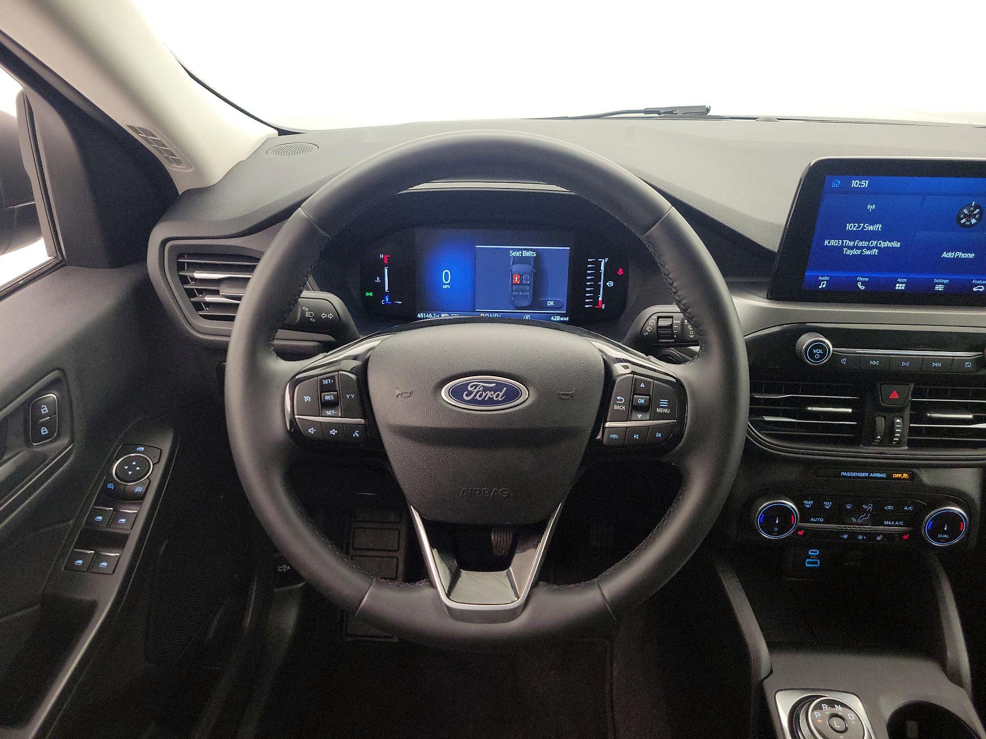 Thumbnail: 2023 Ford Escape - 10