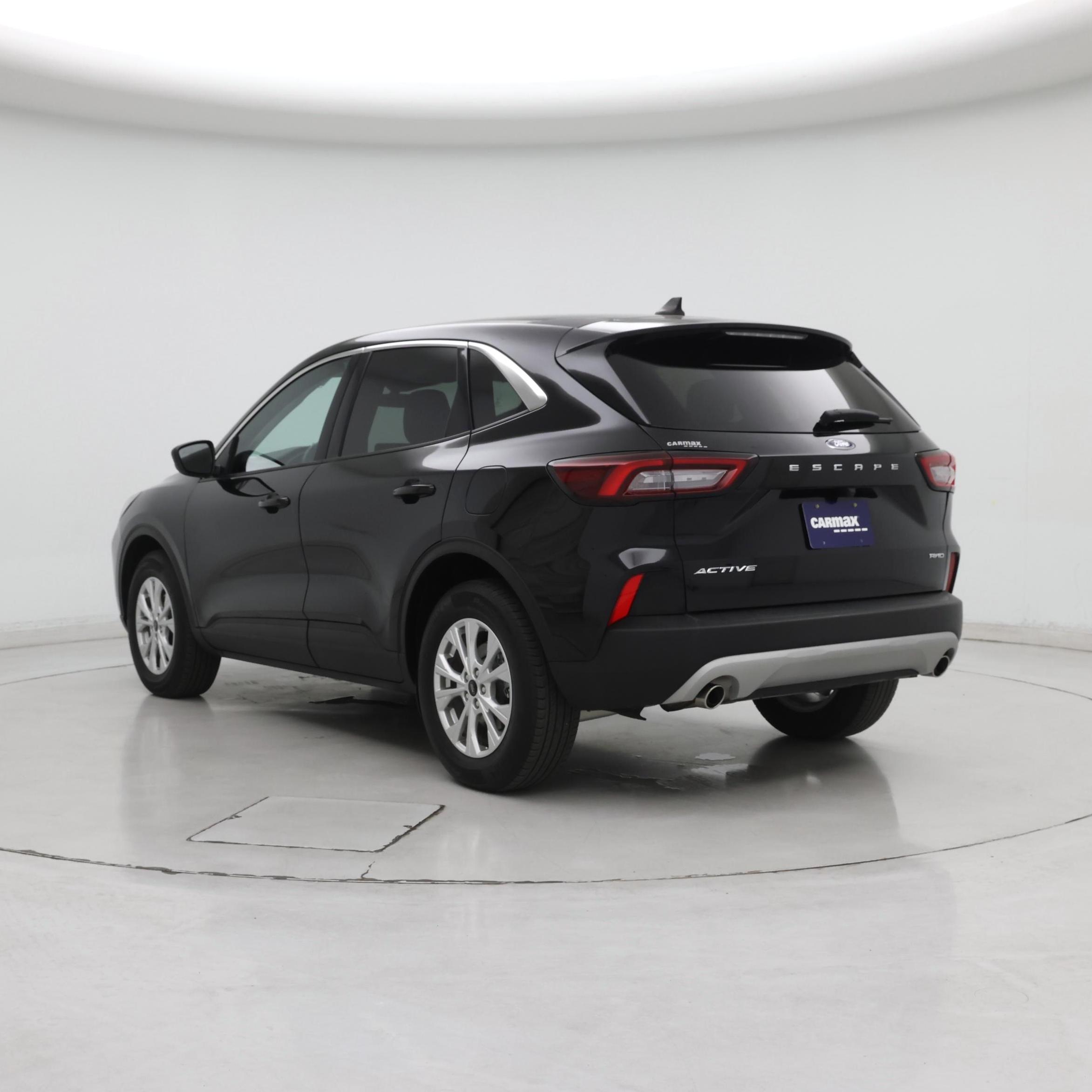 Thumbnail: 2023 Ford Escape - 2