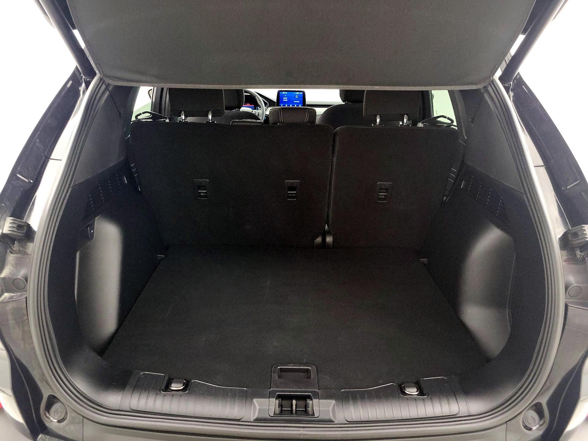 Thumbnail: 2023 Ford Escape - 20