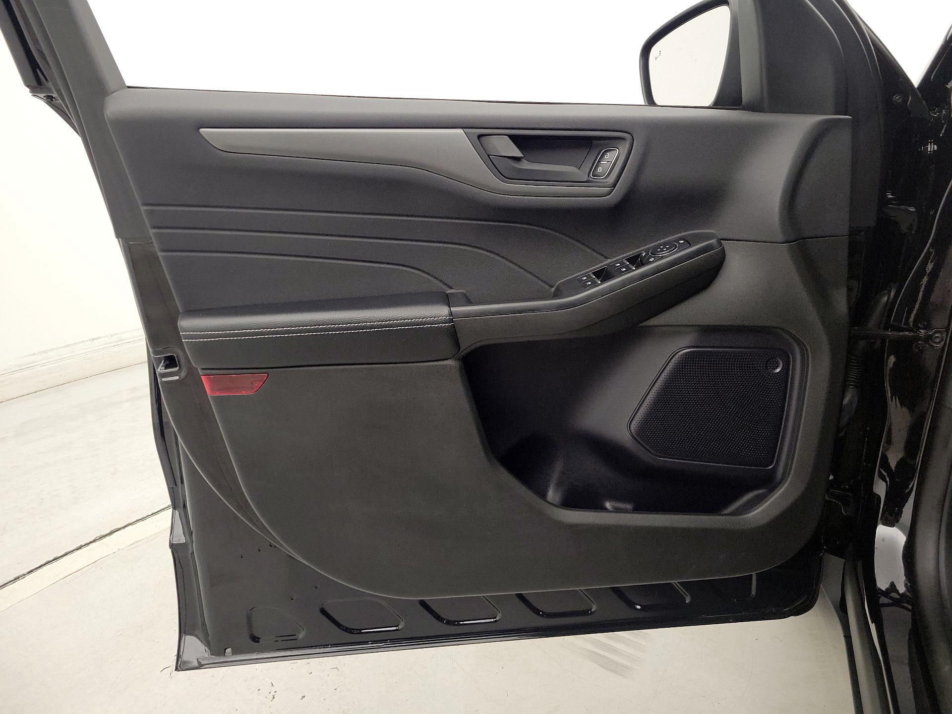 Thumbnail: 2024 Ford Escape - 12