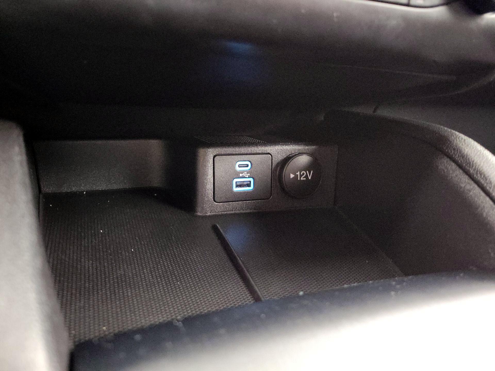 Thumbnail: 2023 Ford Escape - 18