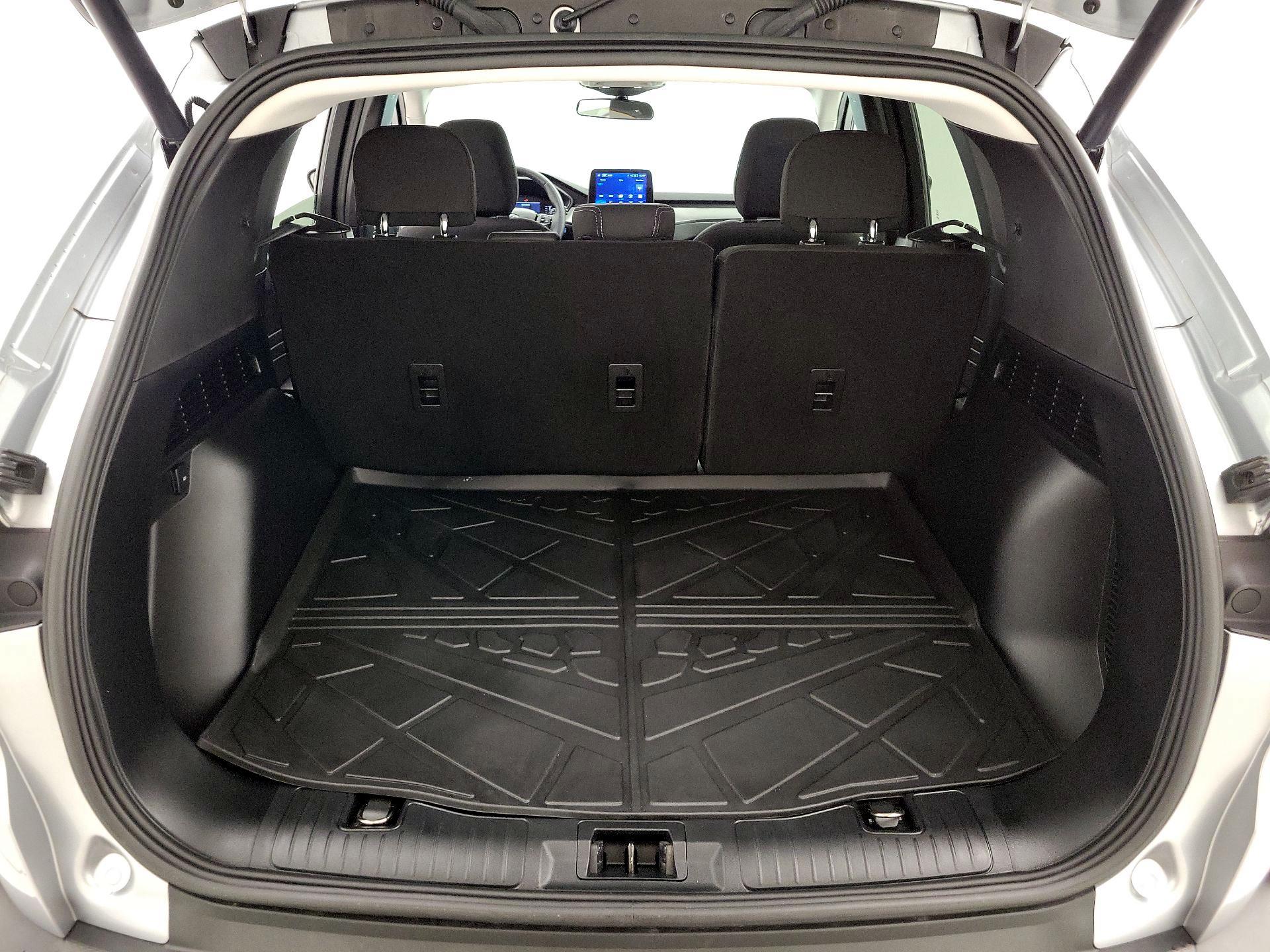 Thumbnail: 2023 Ford Escape - 20