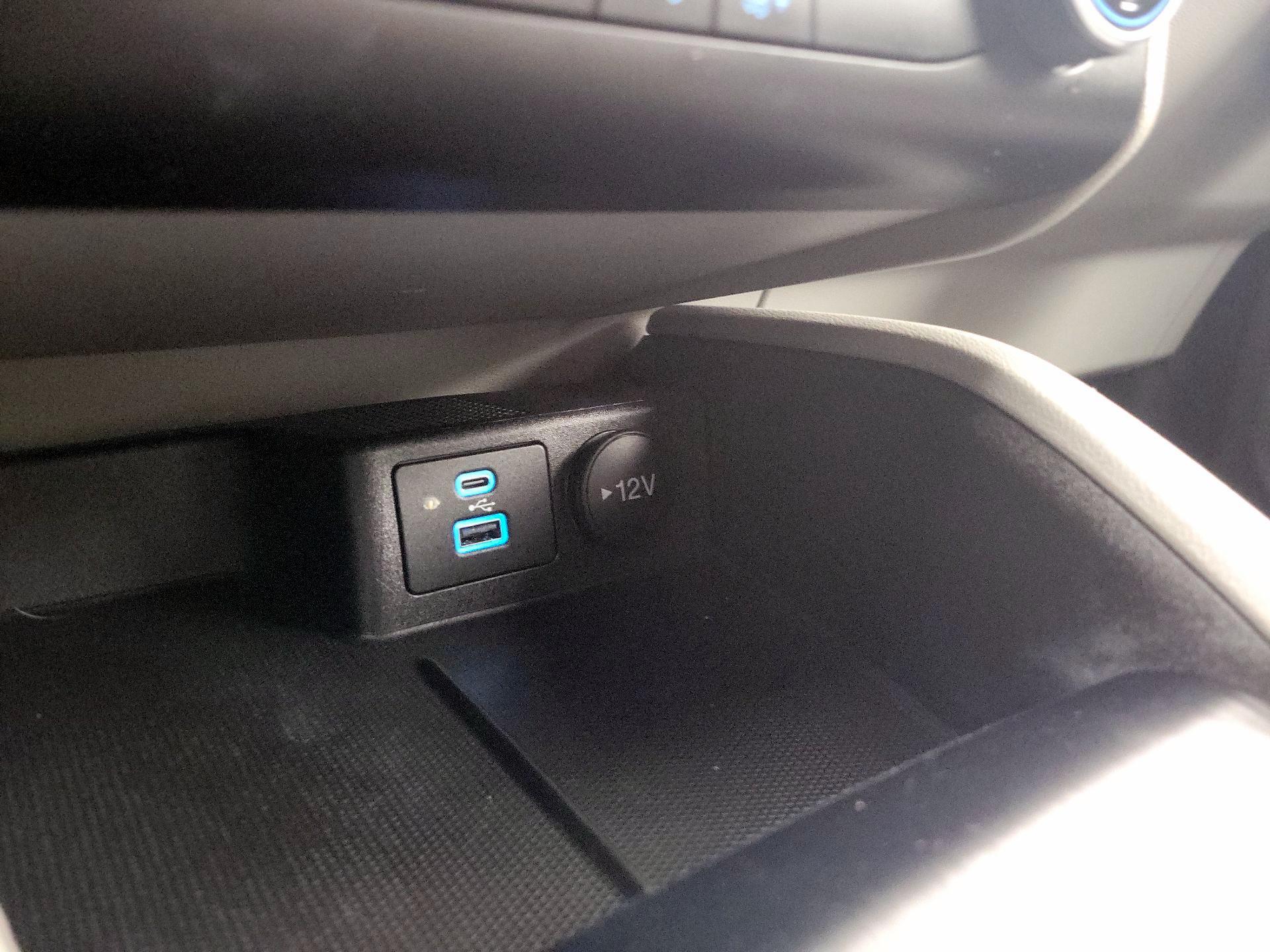 Thumbnail: 2023 Ford Escape - 18