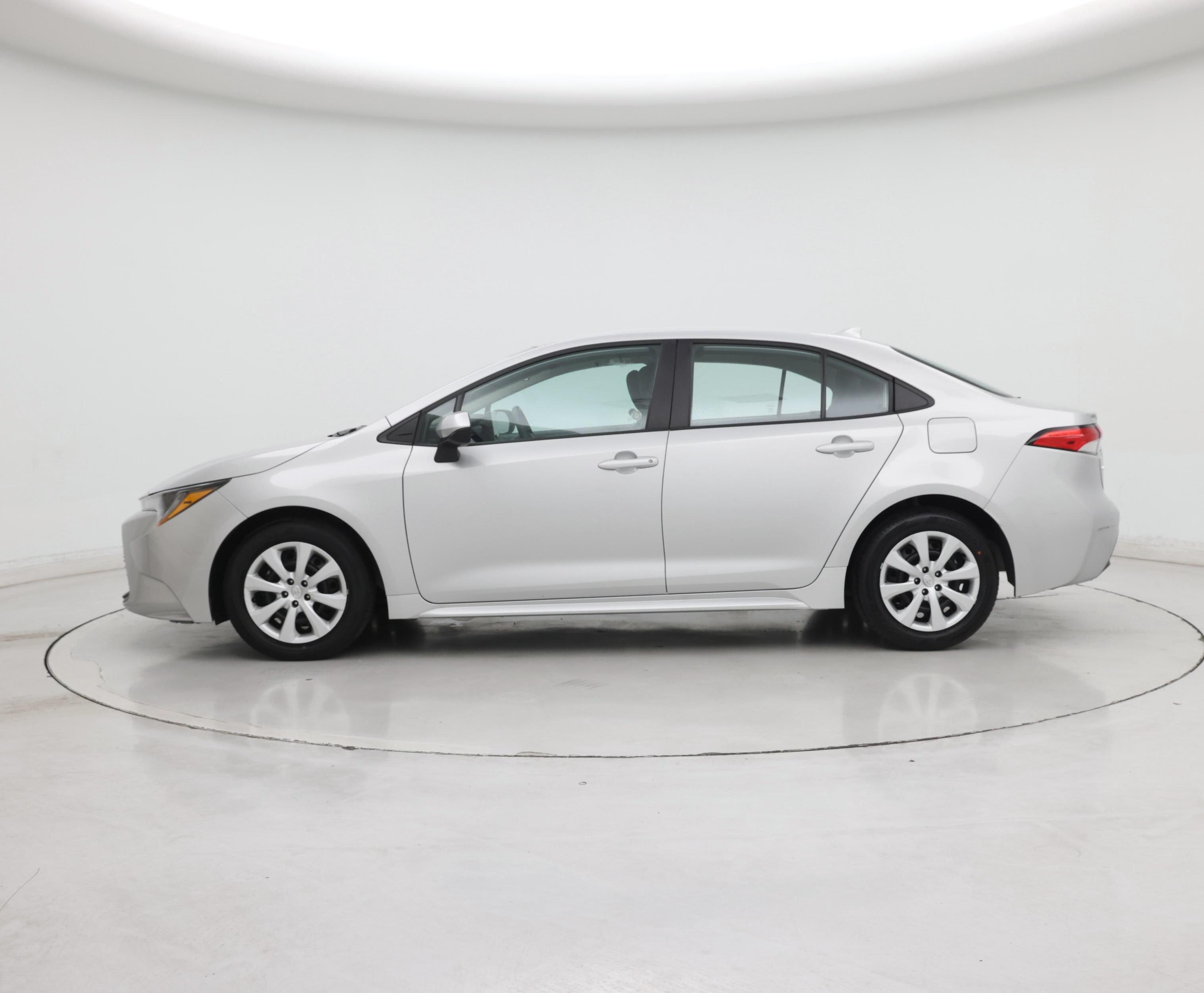 Thumbnail: 2024 Toyota Corolla - 3