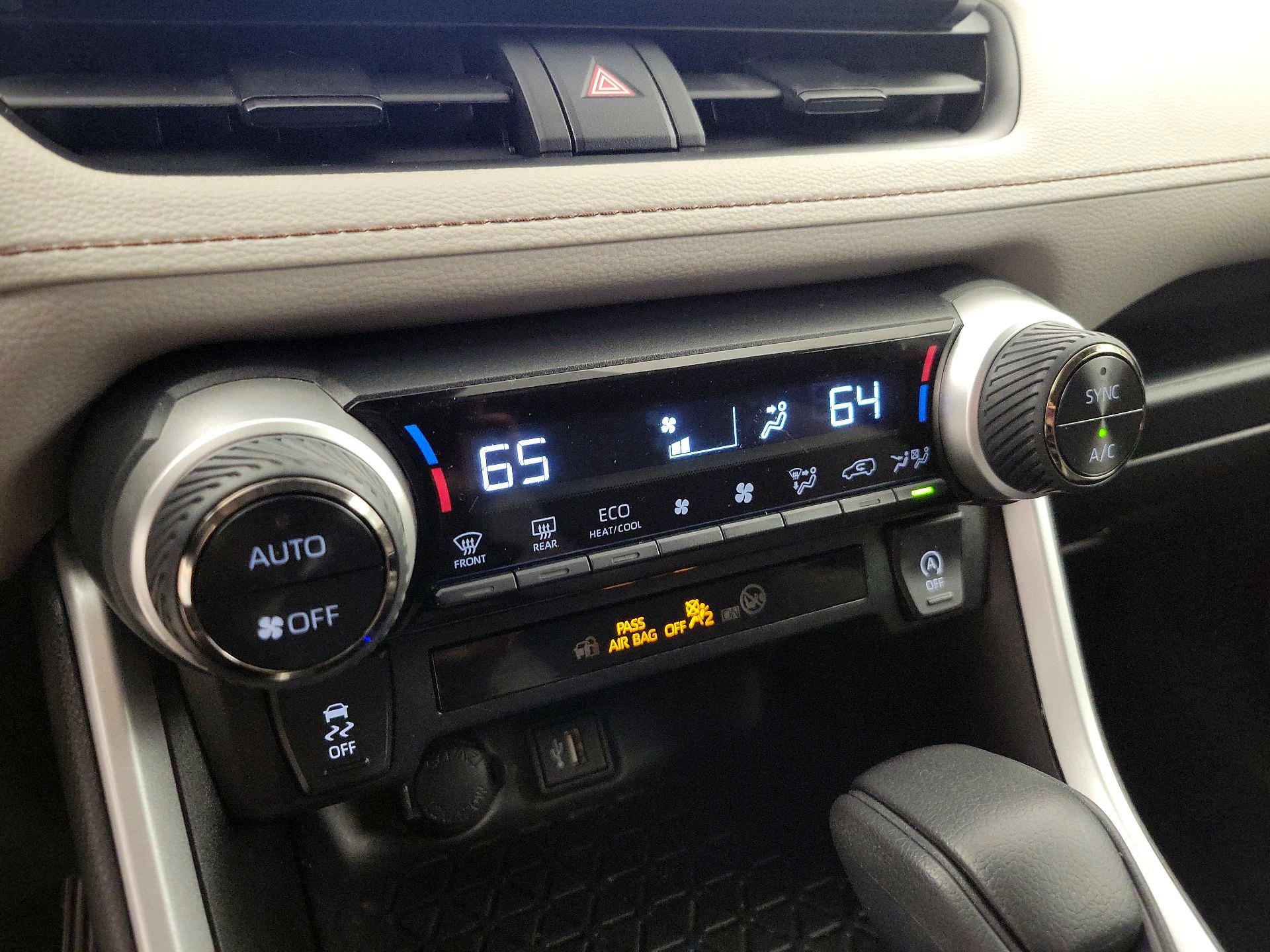 Thumbnail: 2024 Toyota RAV4 - 16