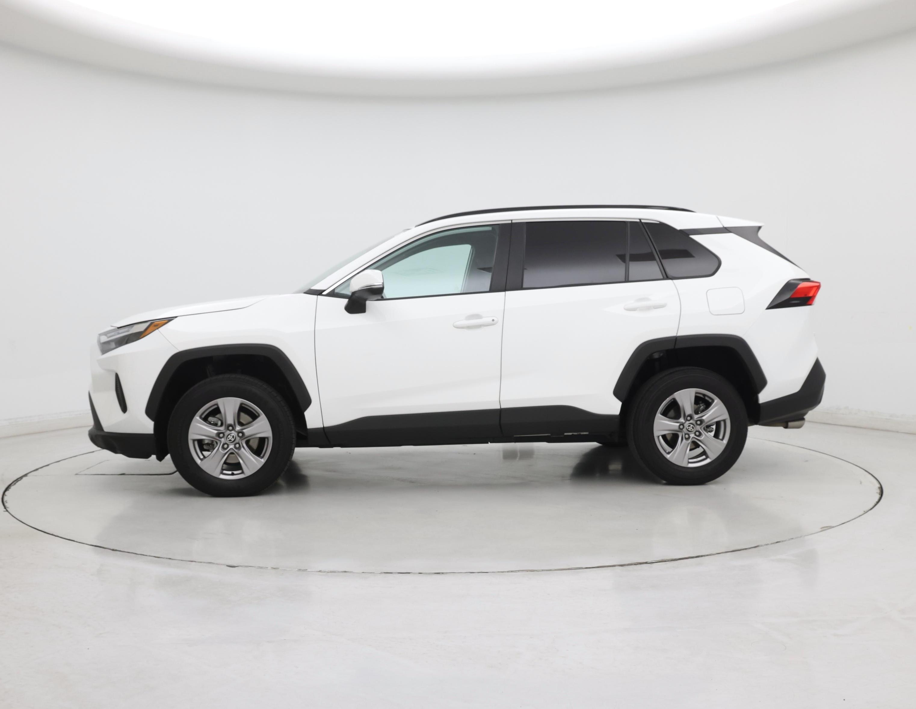 Thumbnail: 2024 Toyota RAV4 - 3