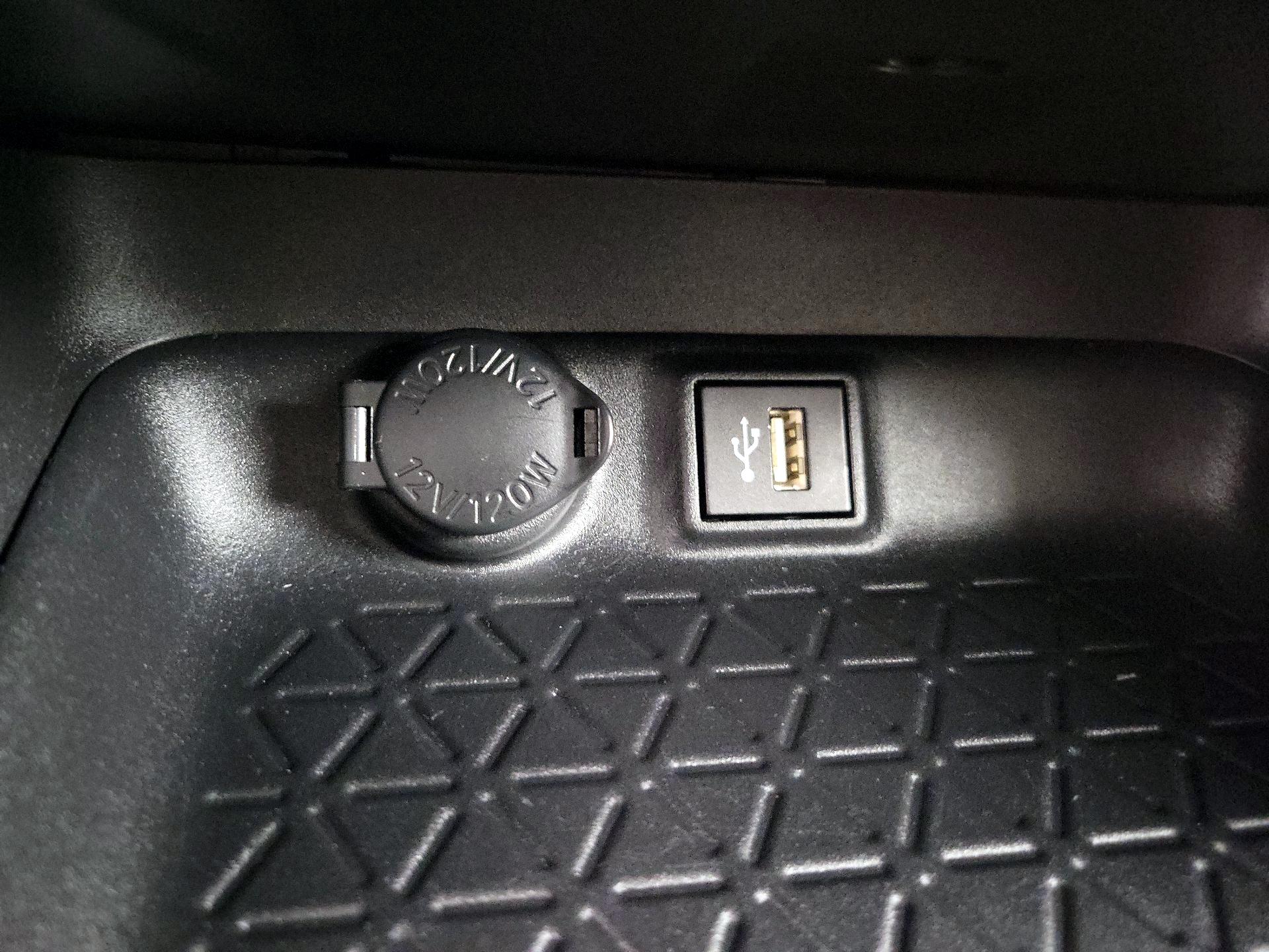 Thumbnail: 2024 Toyota RAV4 - 18