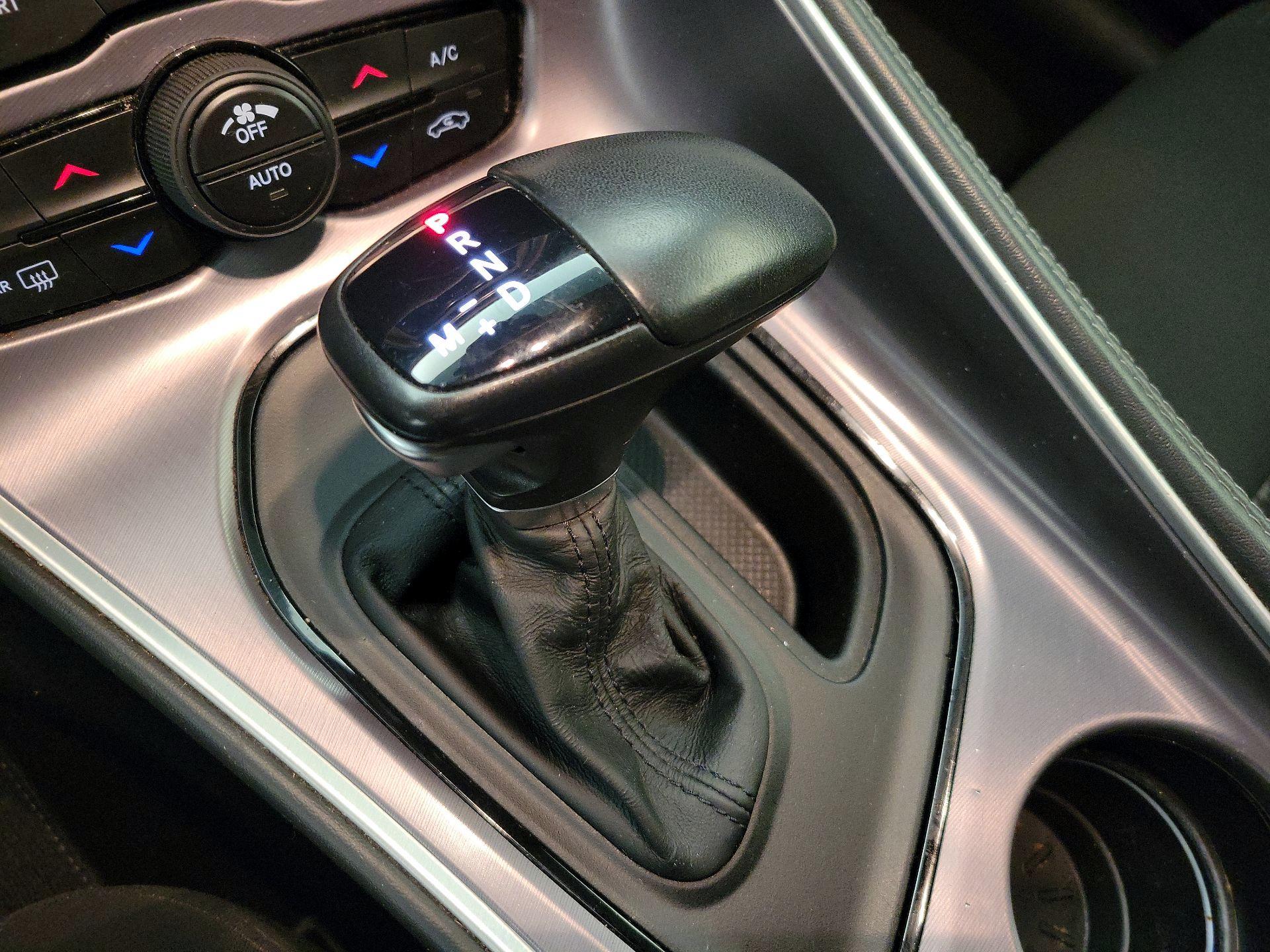 Thumbnail: 2019 Dodge Challenger - 17