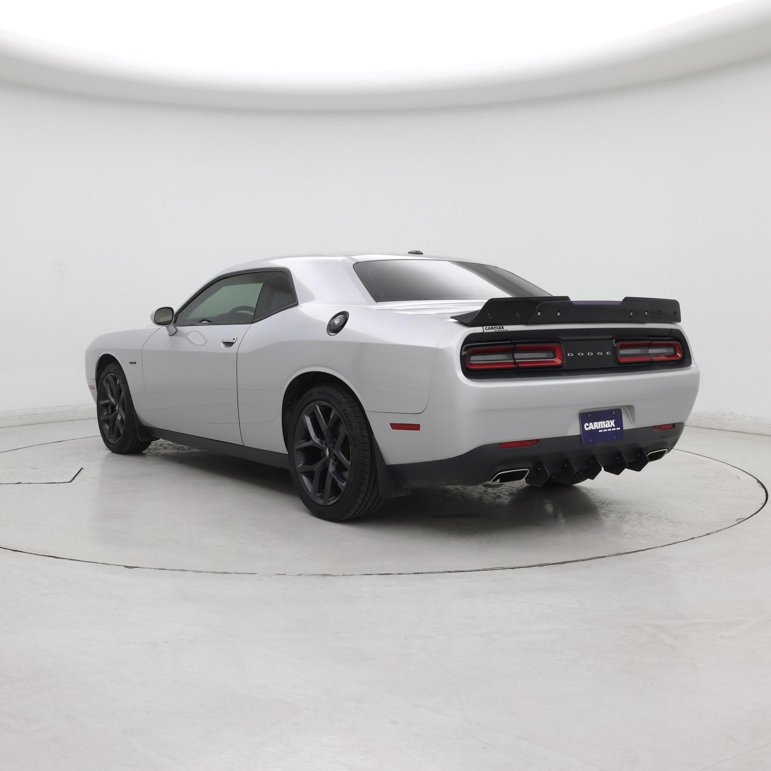 Thumbnail: 2019 Dodge Challenger - 2