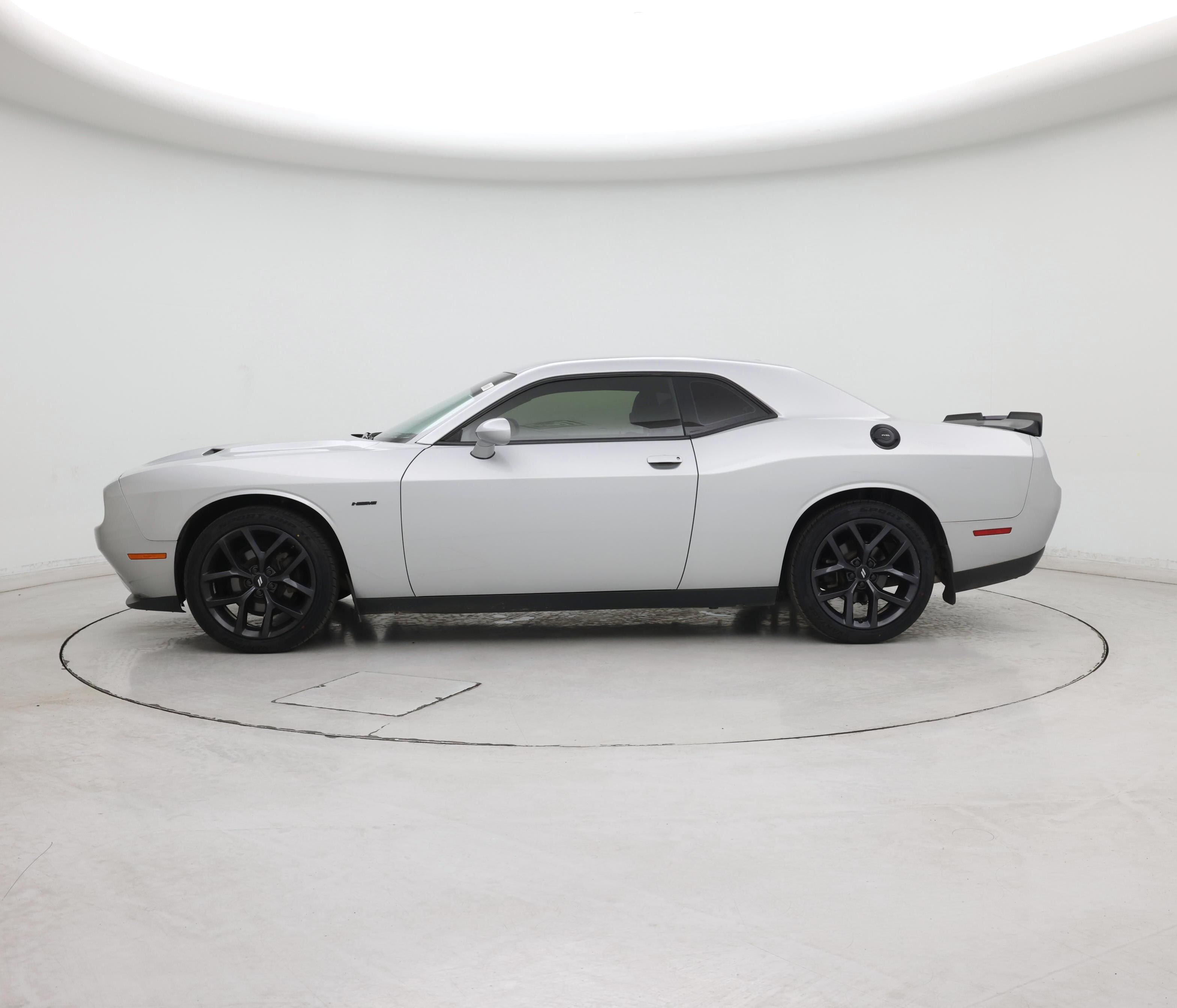 Thumbnail: 2019 Dodge Challenger - 3