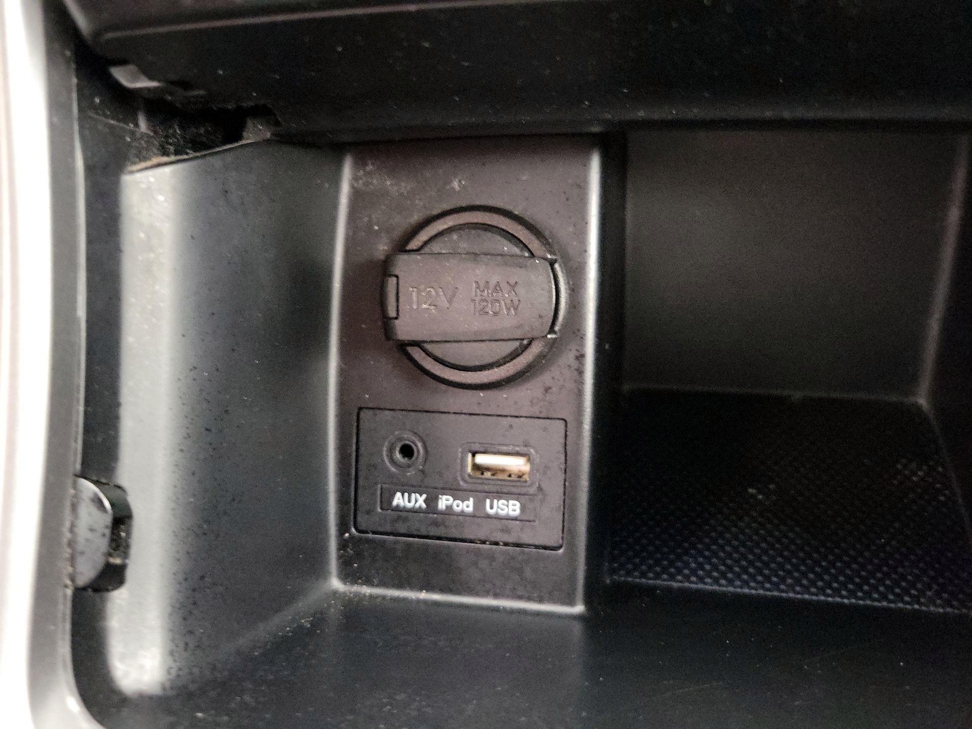 Thumbnail: 2014 Hyundai Elantra - 18