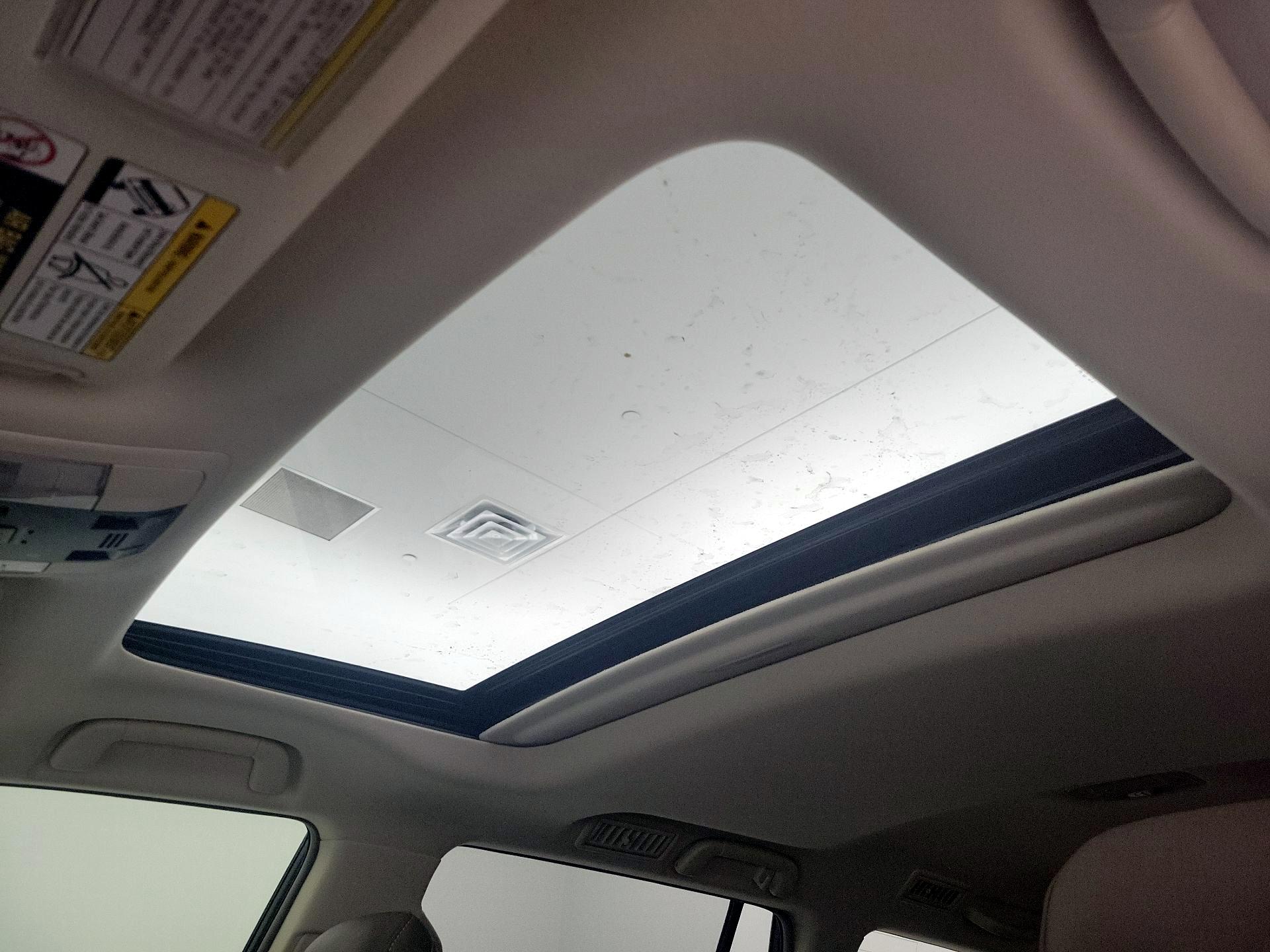 Thumbnail: 2016 Lexus GX - 20