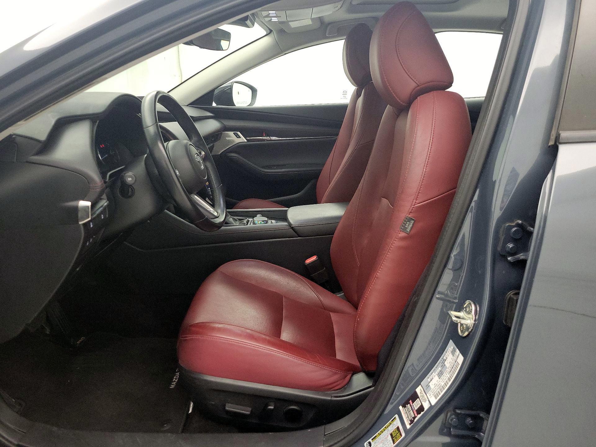 Thumbnail: 2023 Mazda Mazda3 - 11