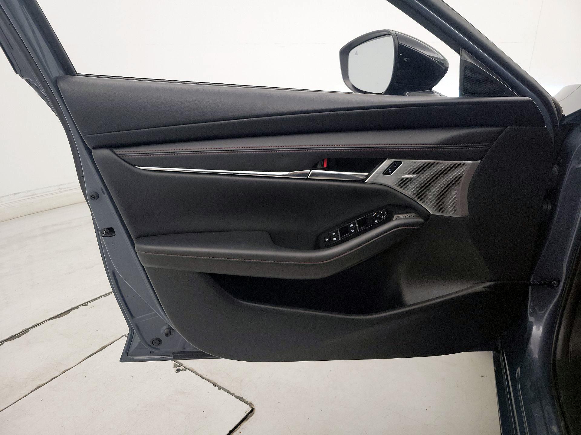 Thumbnail: 2023 Mazda Mazda3 - 12