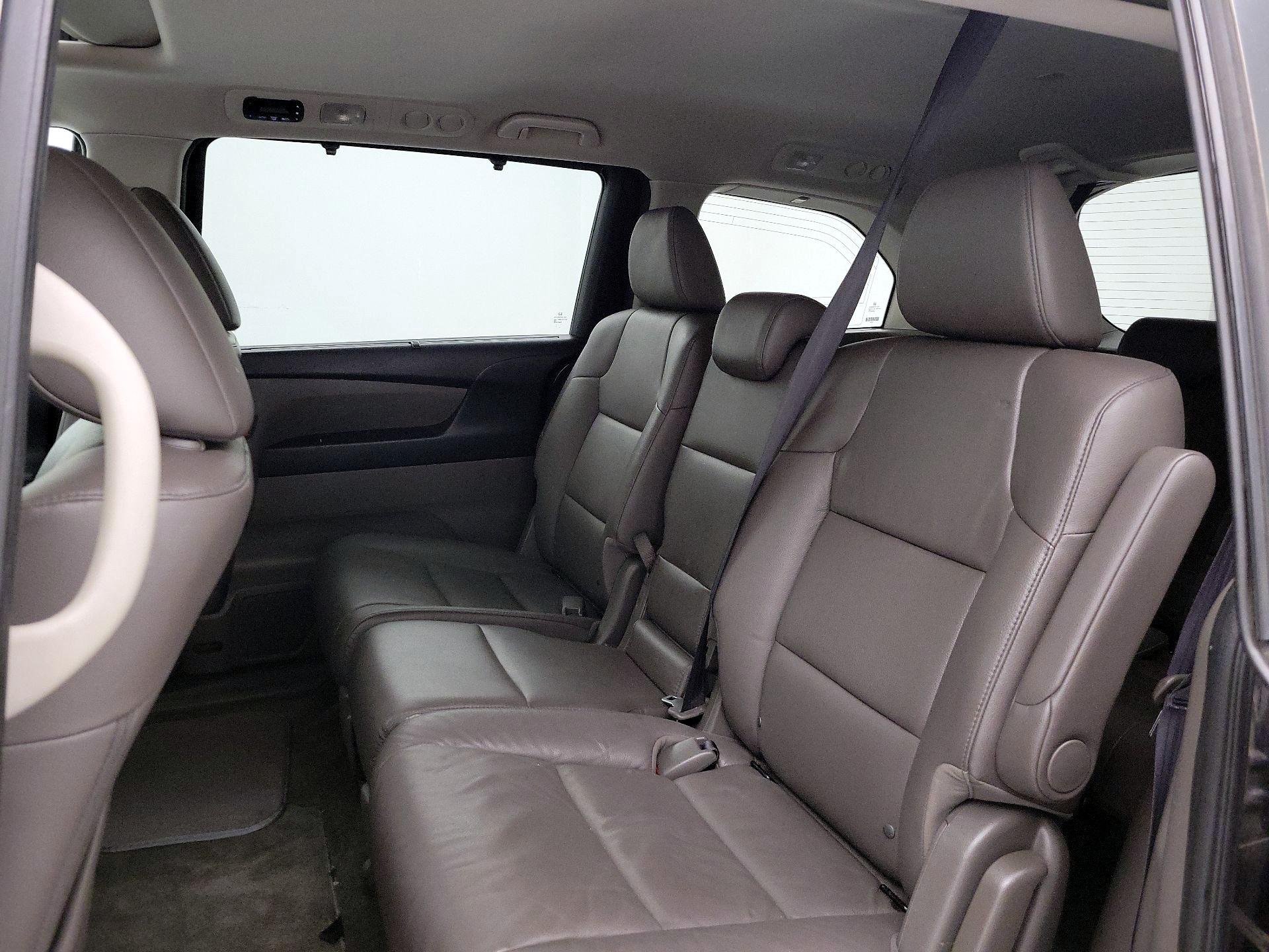 Thumbnail: 2015 Honda Odyssey - 20