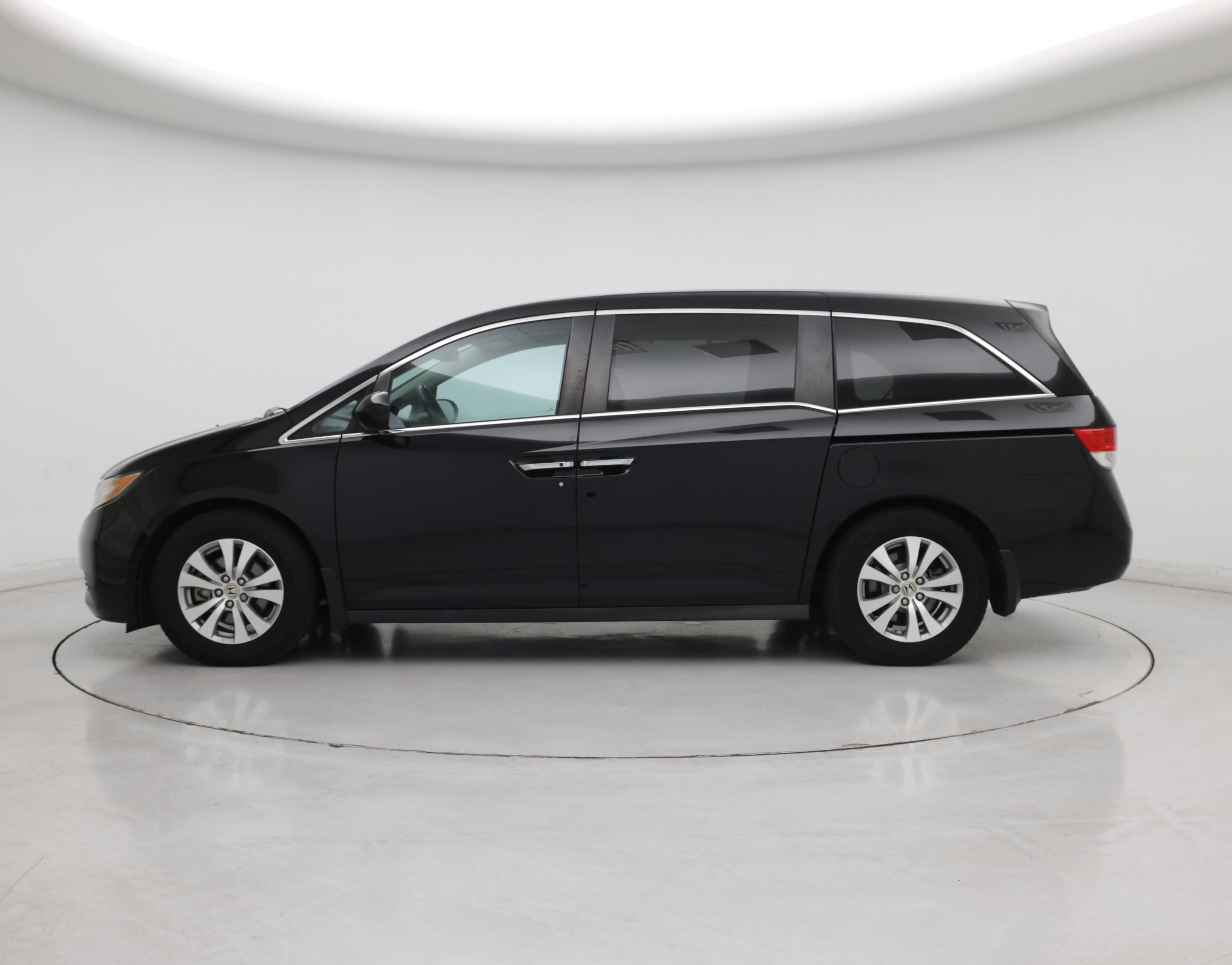 Thumbnail: 2015 Honda Odyssey - 3