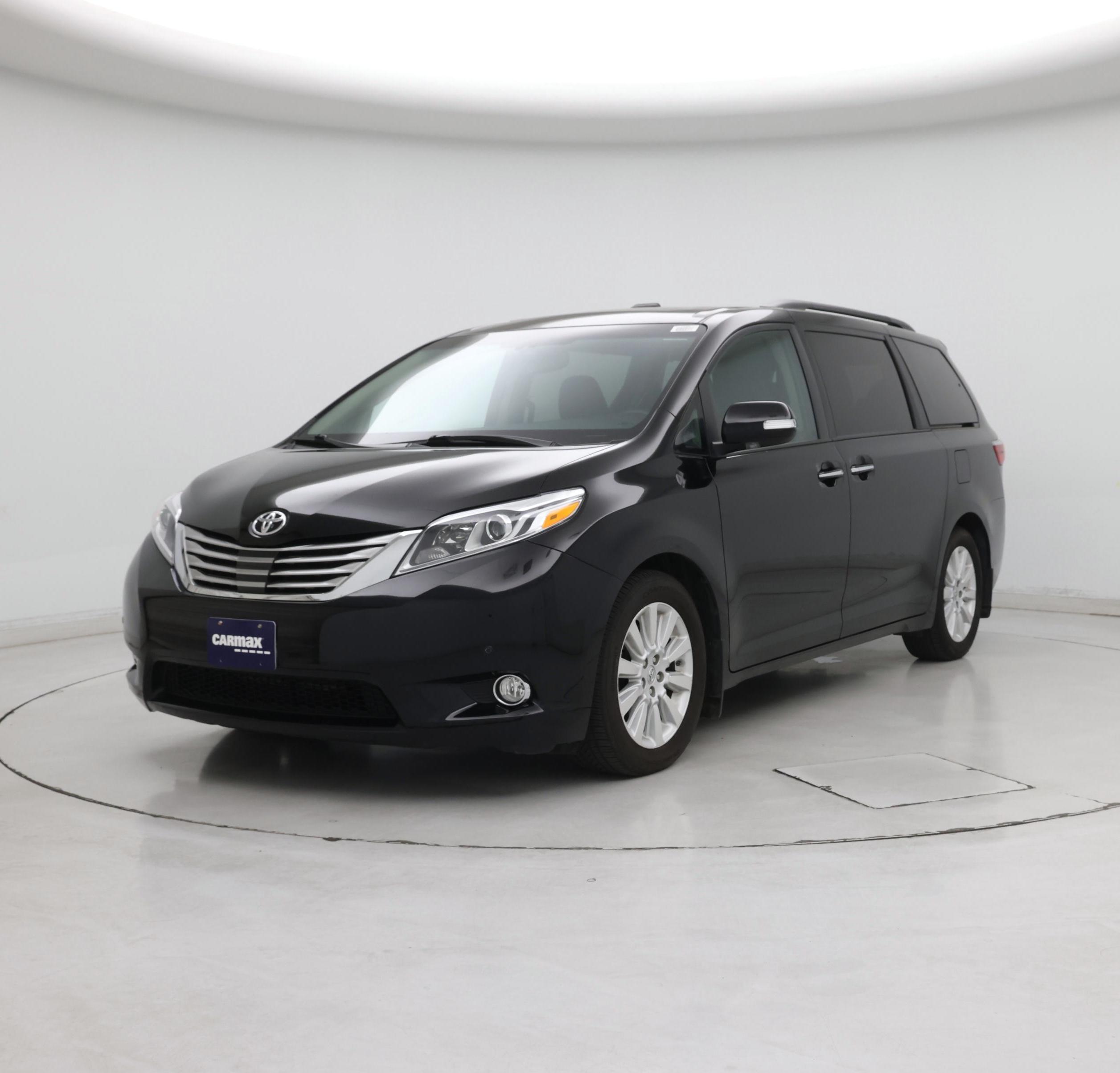 Thumbnail: 2016 Toyota Sienna - 4