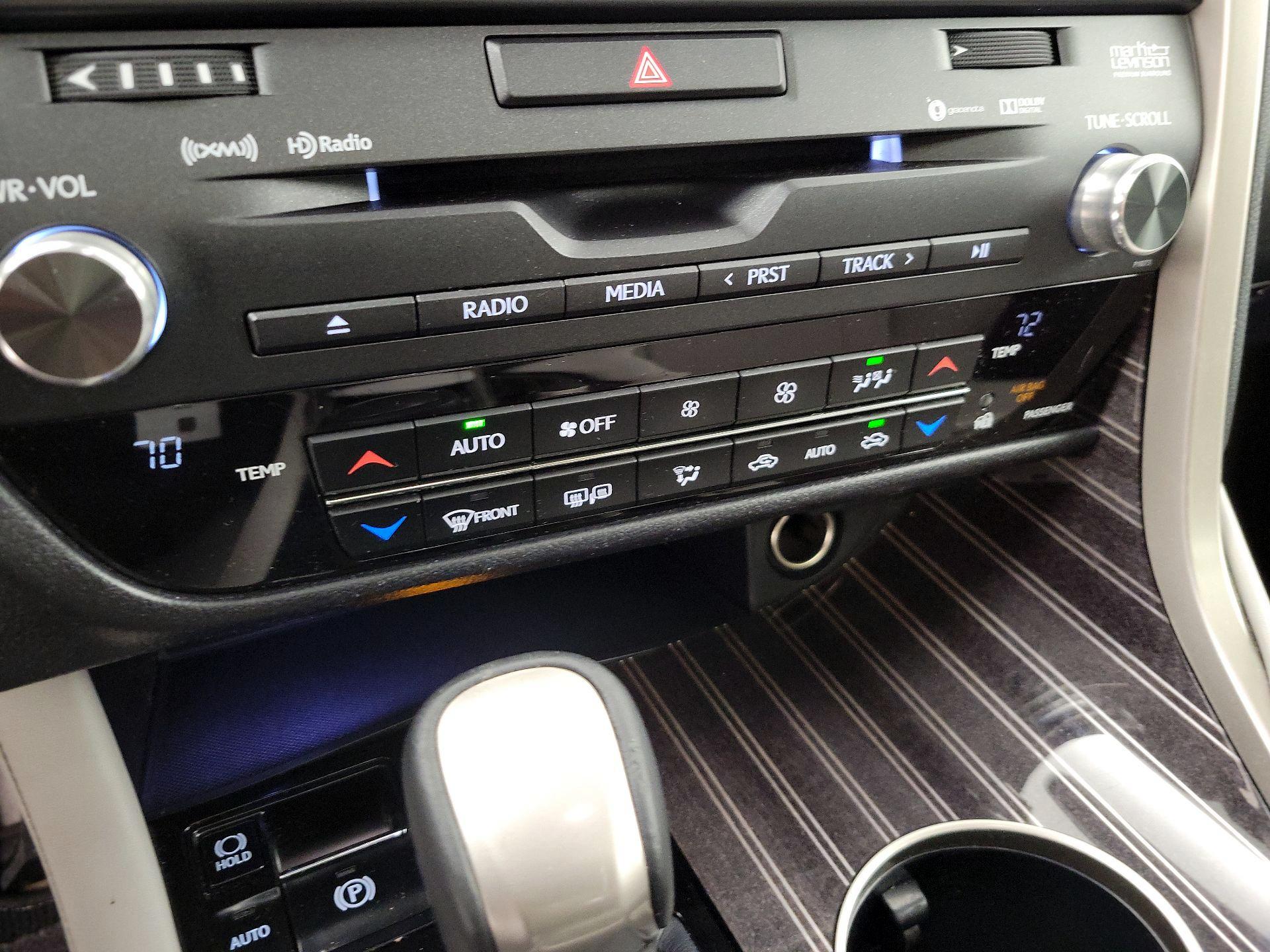 Thumbnail: 2016 Lexus RX - 17