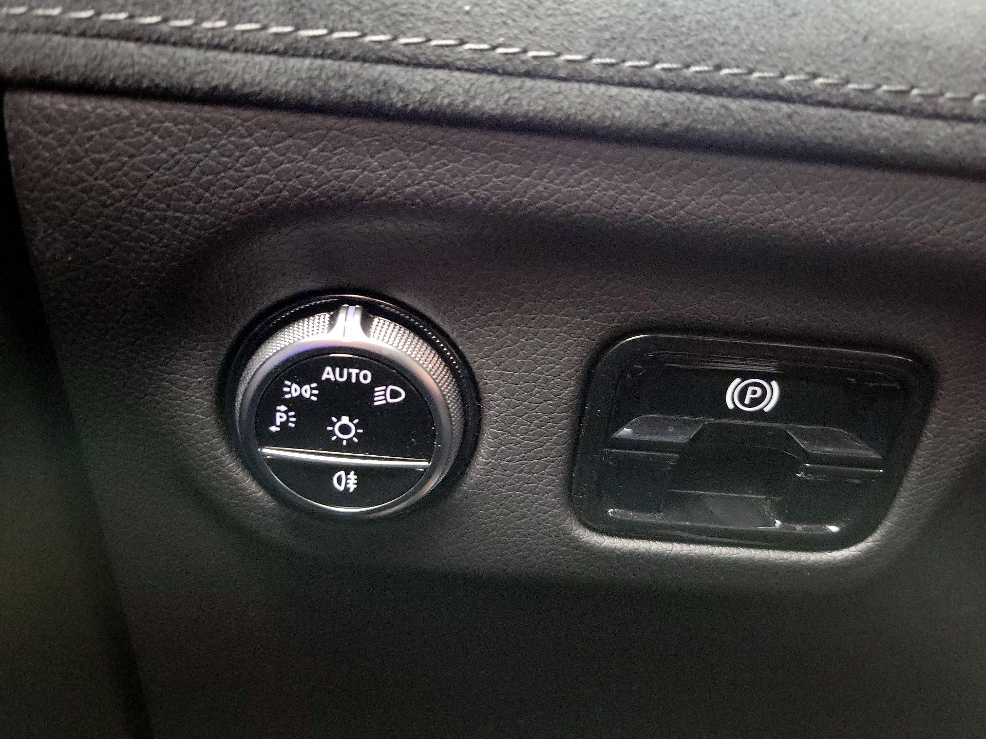 Thumbnail: 2023 Mercedes-Benz EQE - 13