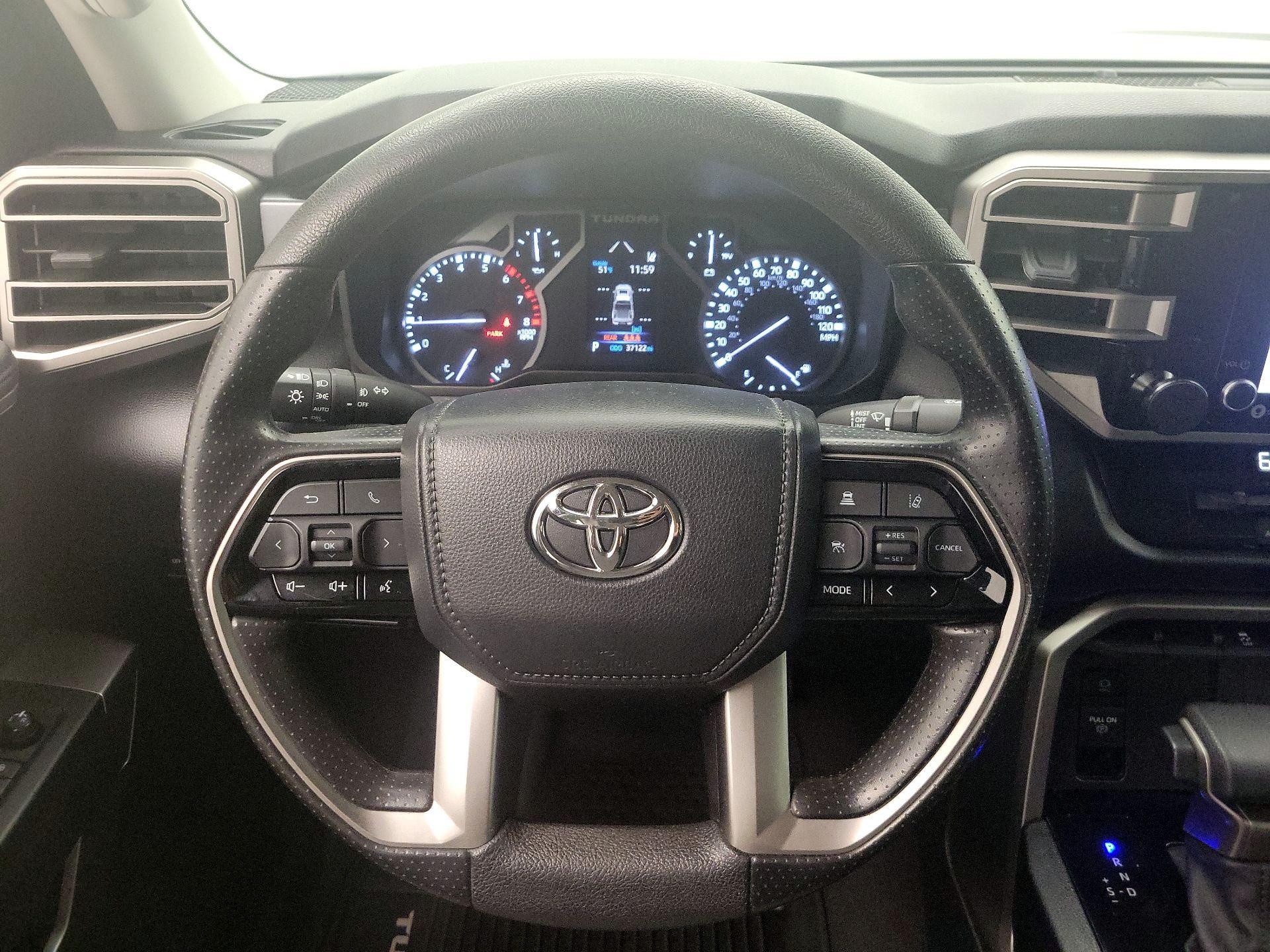 Thumbnail: 2023 Toyota Tundra - 10