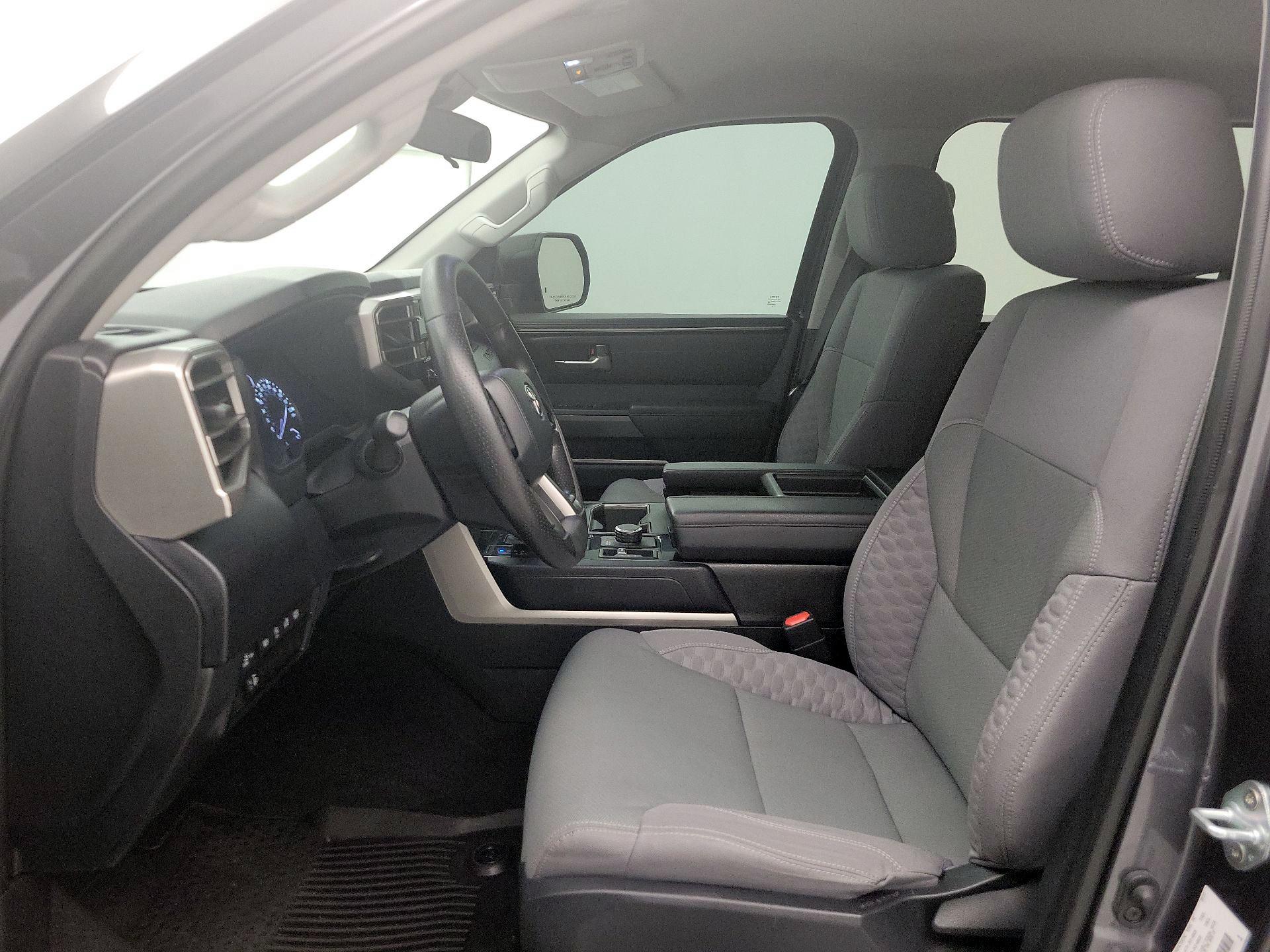 Thumbnail: 2023 Toyota Tundra - 11