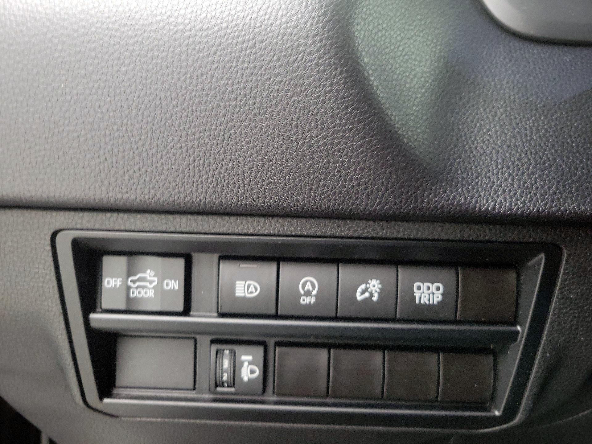 Thumbnail: 2023 Toyota Tundra - 13