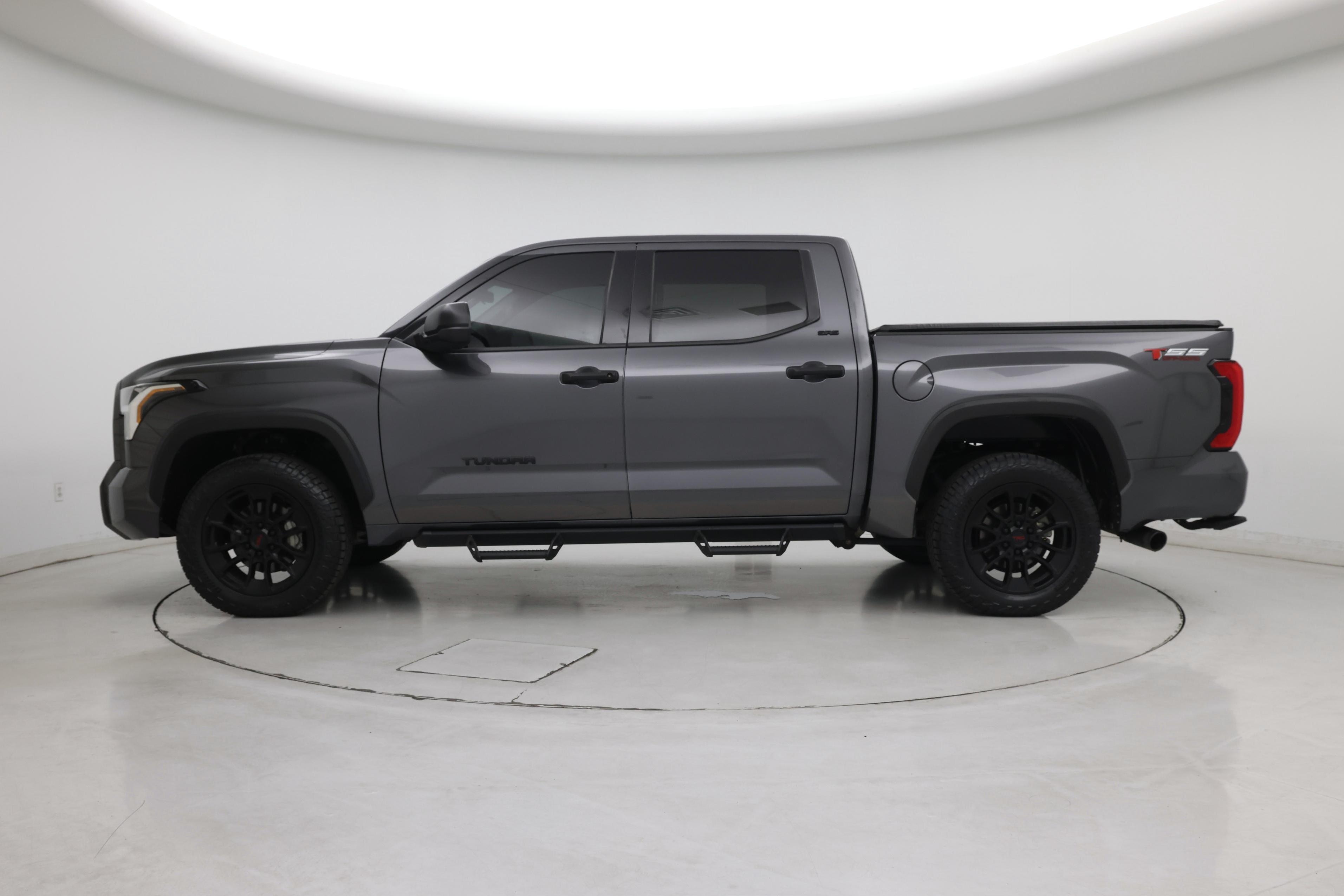 Thumbnail: 2023 Toyota Tundra - 3