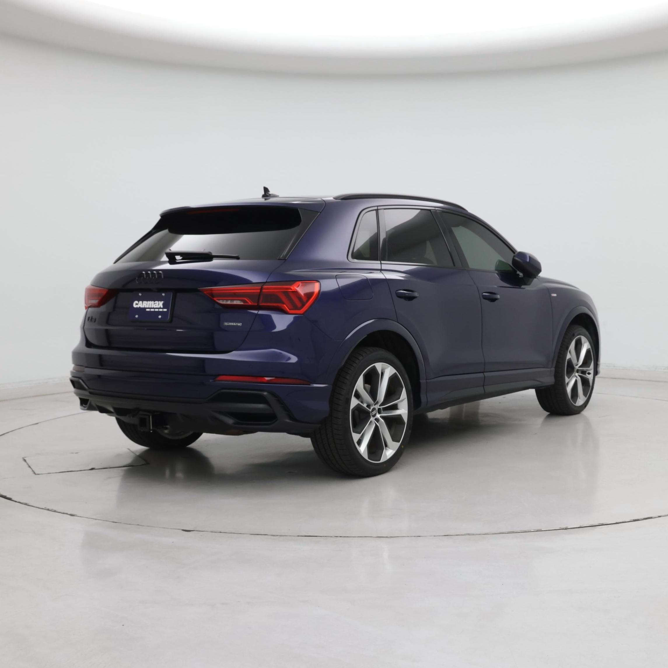 Thumbnail: 2021 Audi Q3 - 8