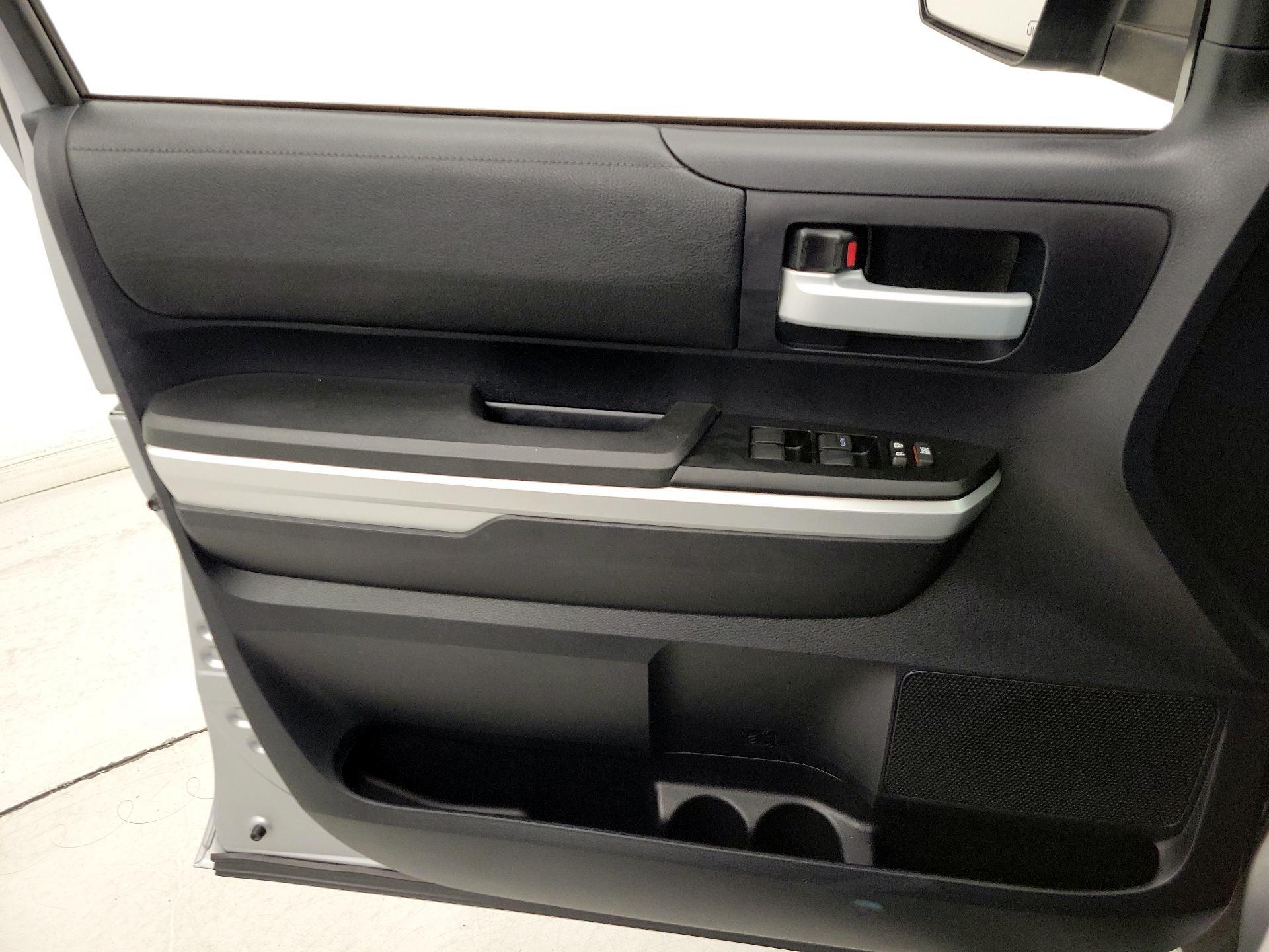 Thumbnail: 2014 Toyota Tundra - 12