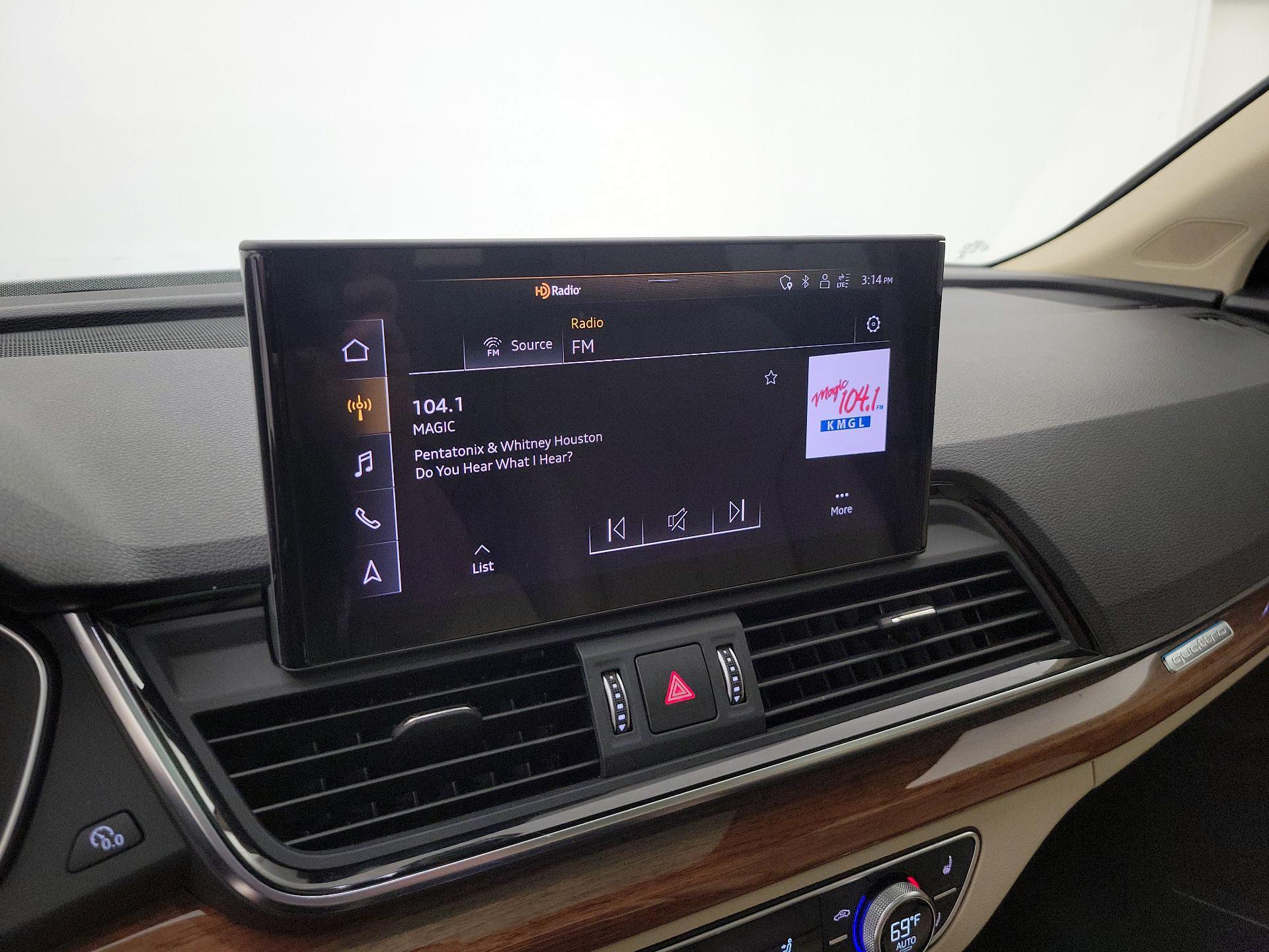 Thumbnail: 2021 Audi Q5 - 16