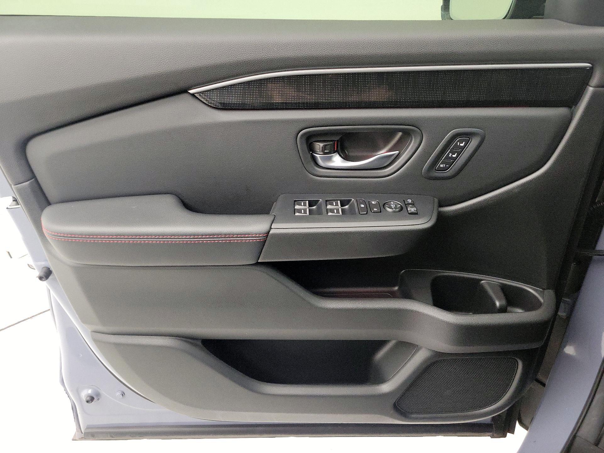 Thumbnail: 2025 Honda Pilot - 12