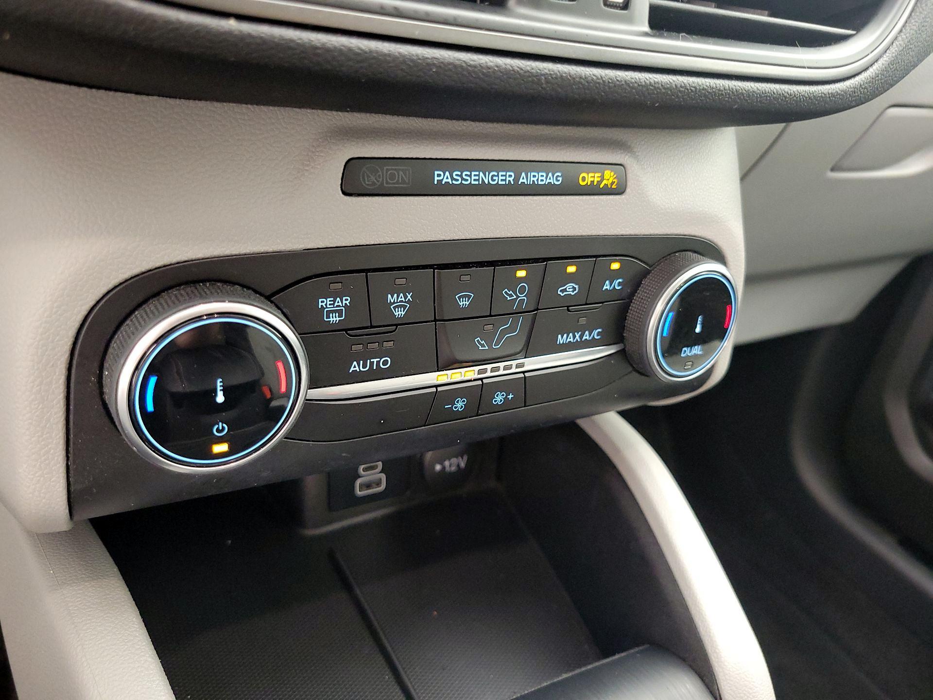 Thumbnail: 2024 Ford Escape - 16