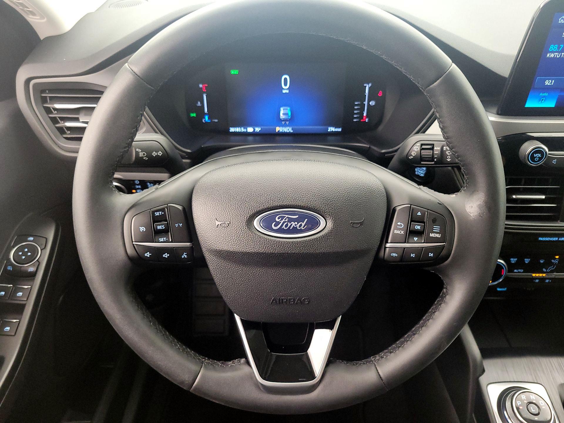 Thumbnail: 2023 Ford Escape - 10