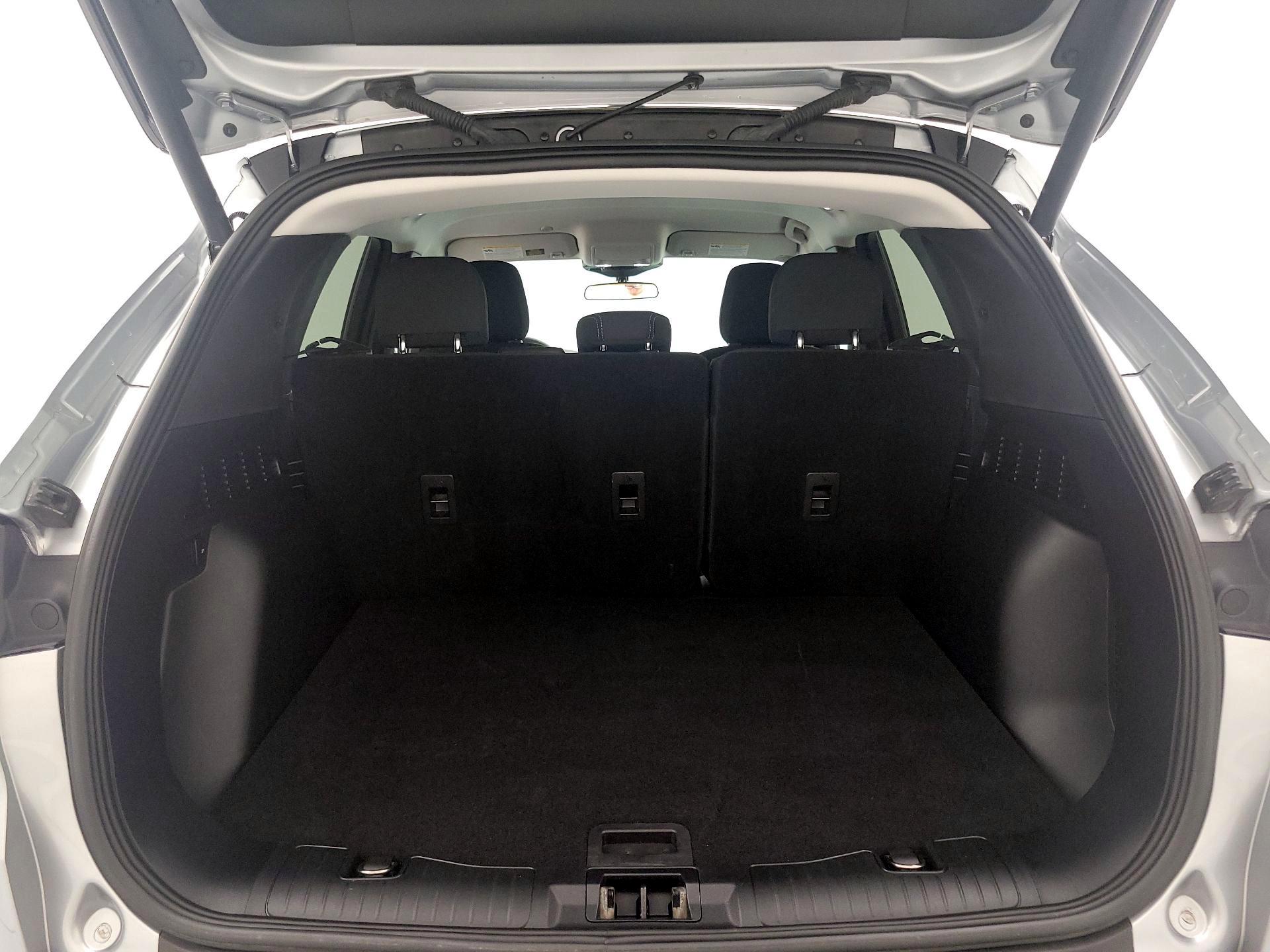 Thumbnail: 2023 Ford Escape - 20