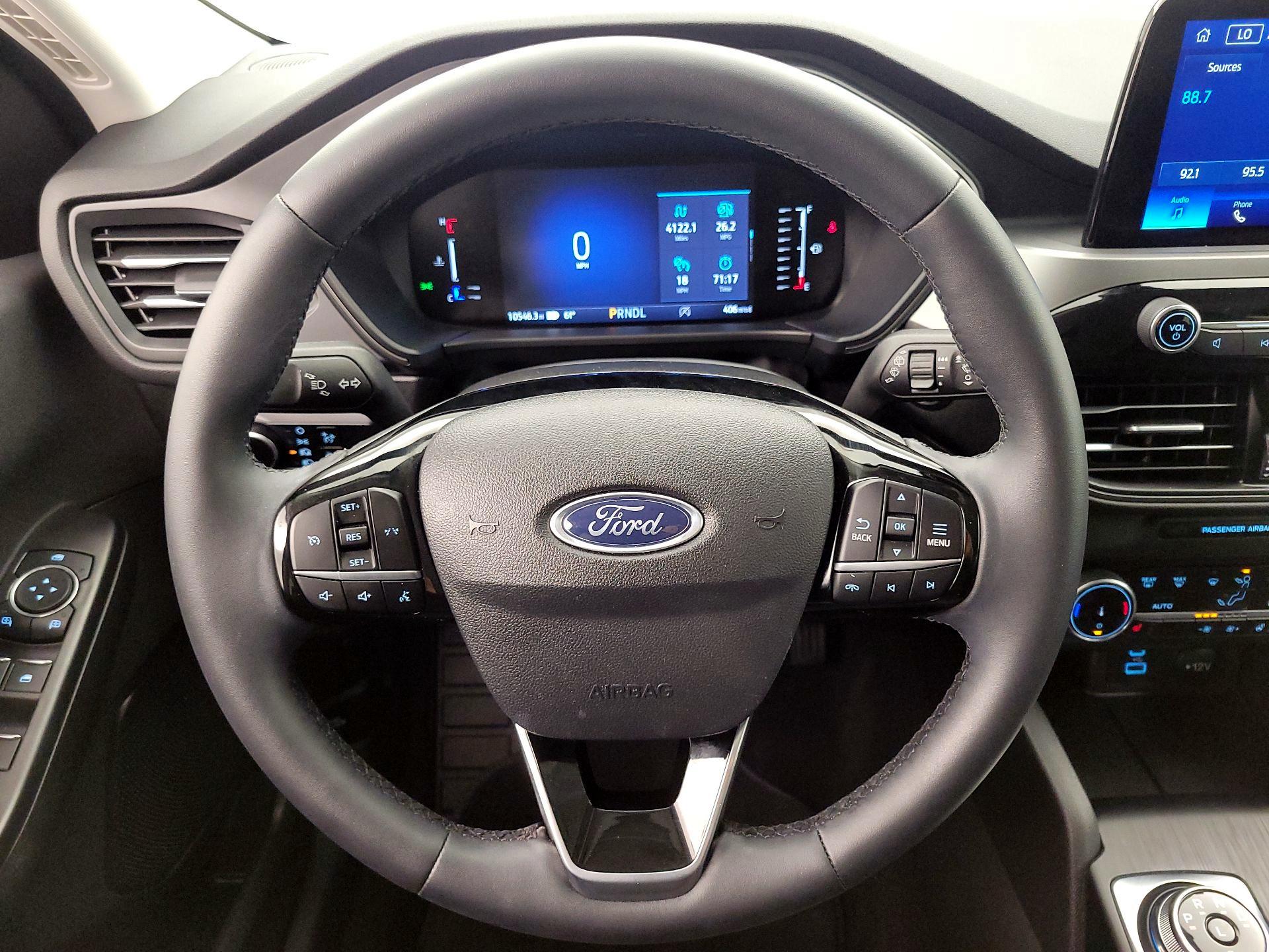 Thumbnail: 2023 Ford Escape - 10