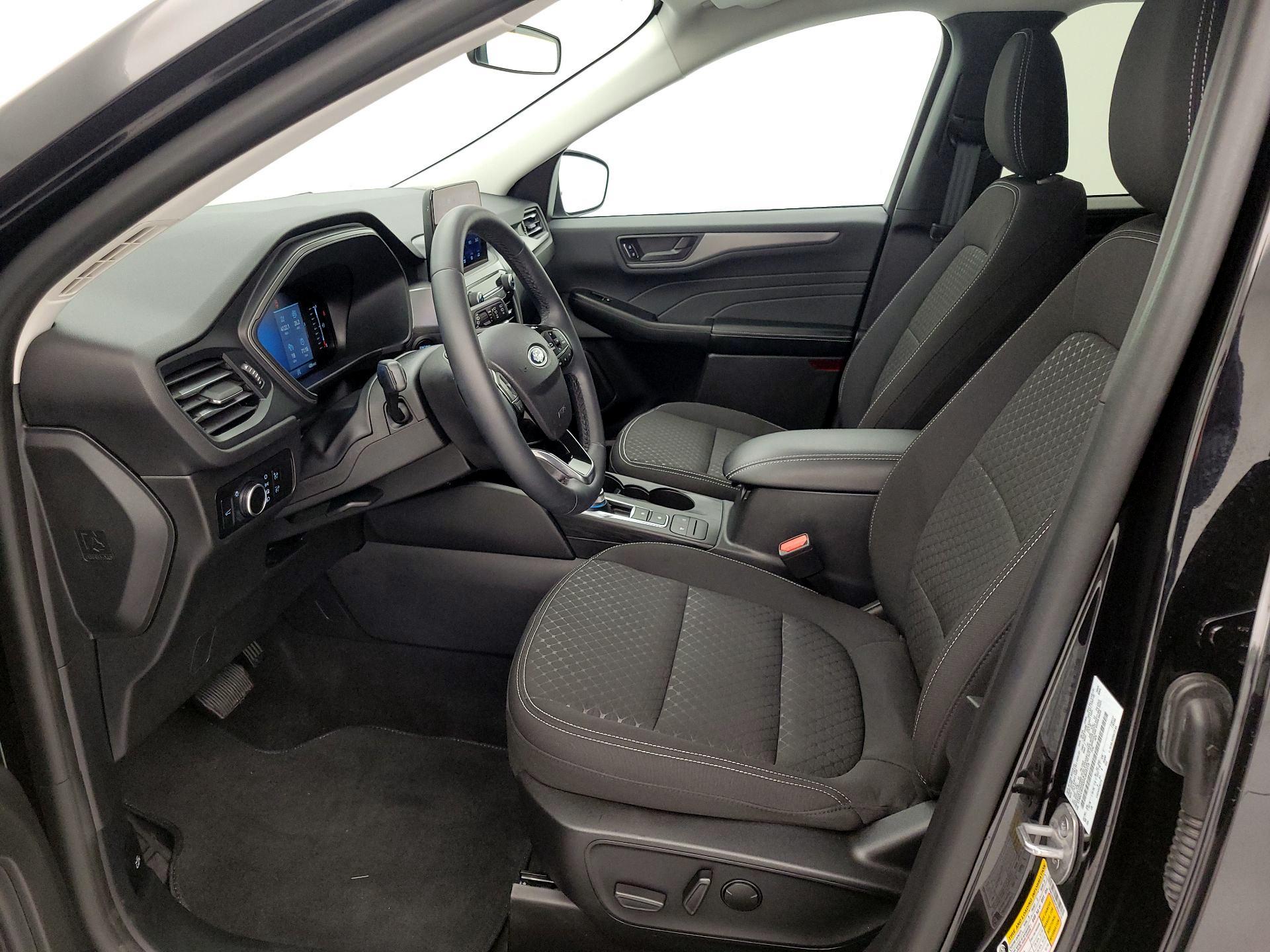 Thumbnail: 2023 Ford Escape - 11