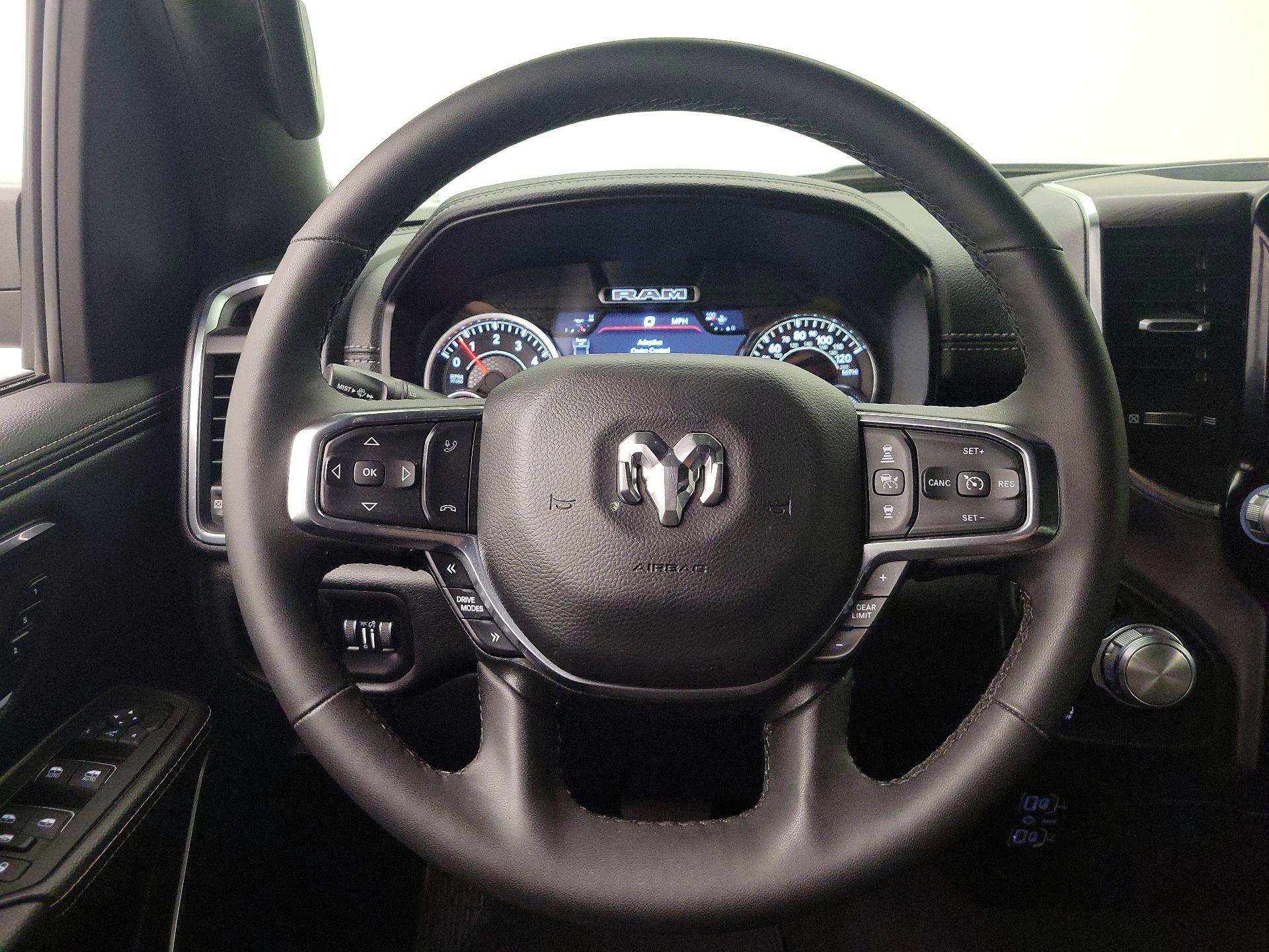 Thumbnail: 2025 RAM 1500 - 10