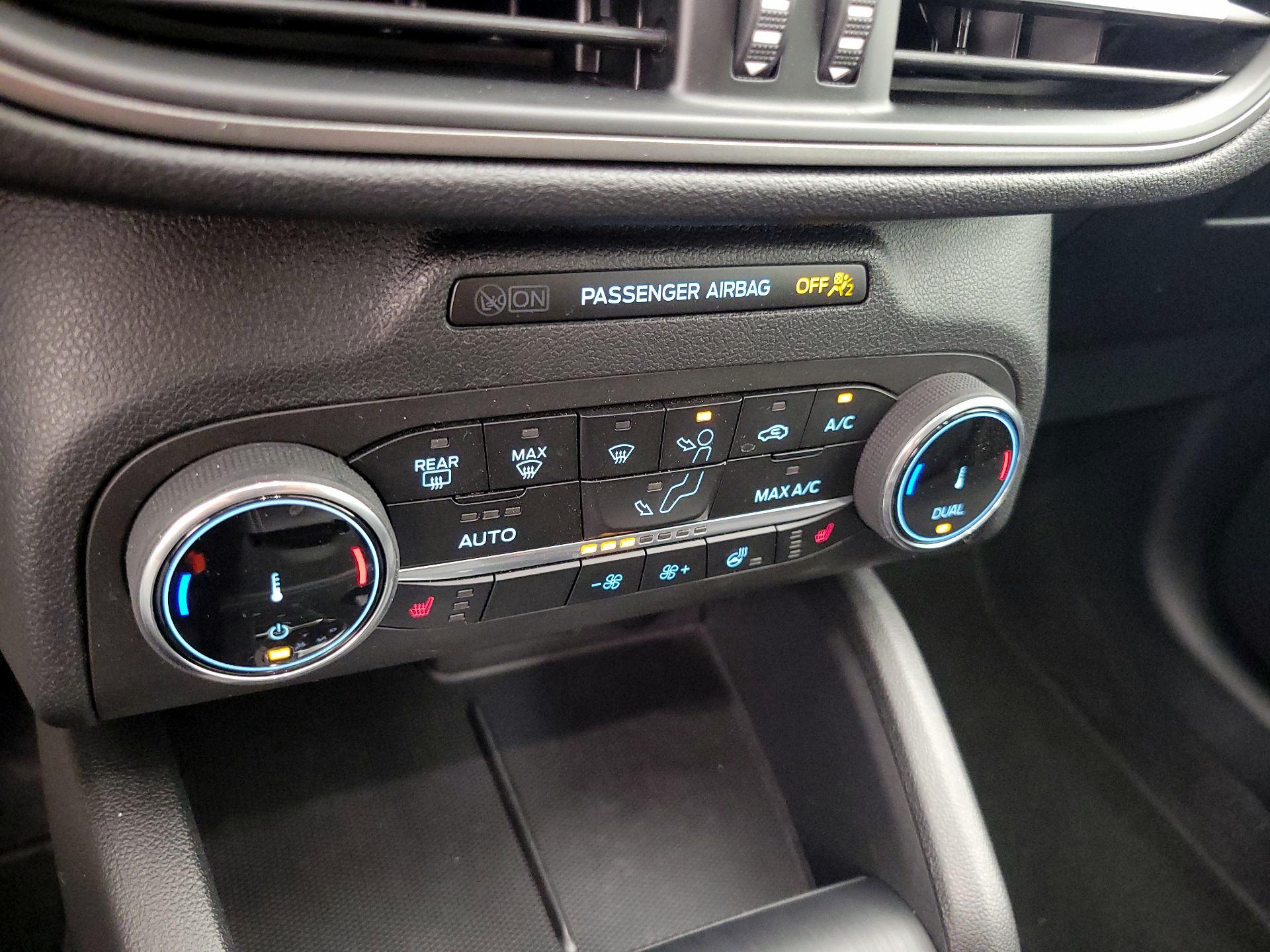 Thumbnail: 2023 Ford Escape - 16