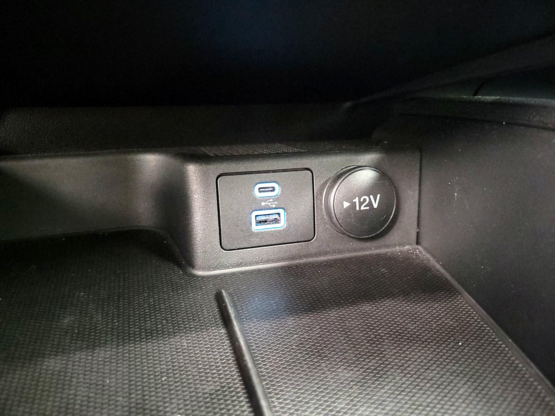 Thumbnail: 2023 Ford Escape - 18