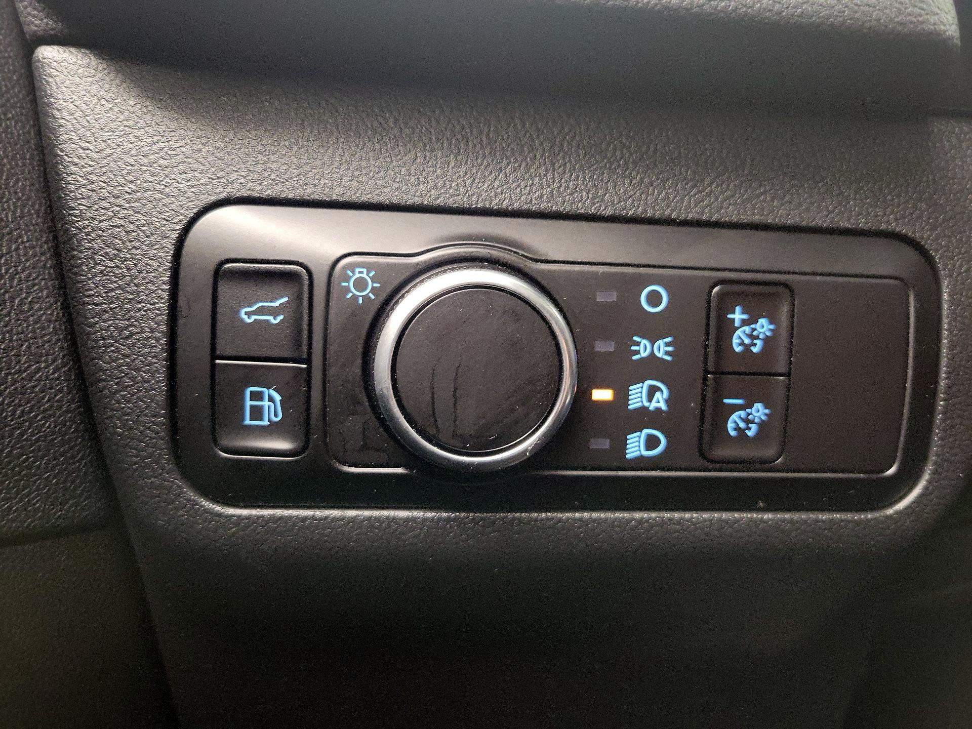 Thumbnail: 2023 Ford Escape - 13