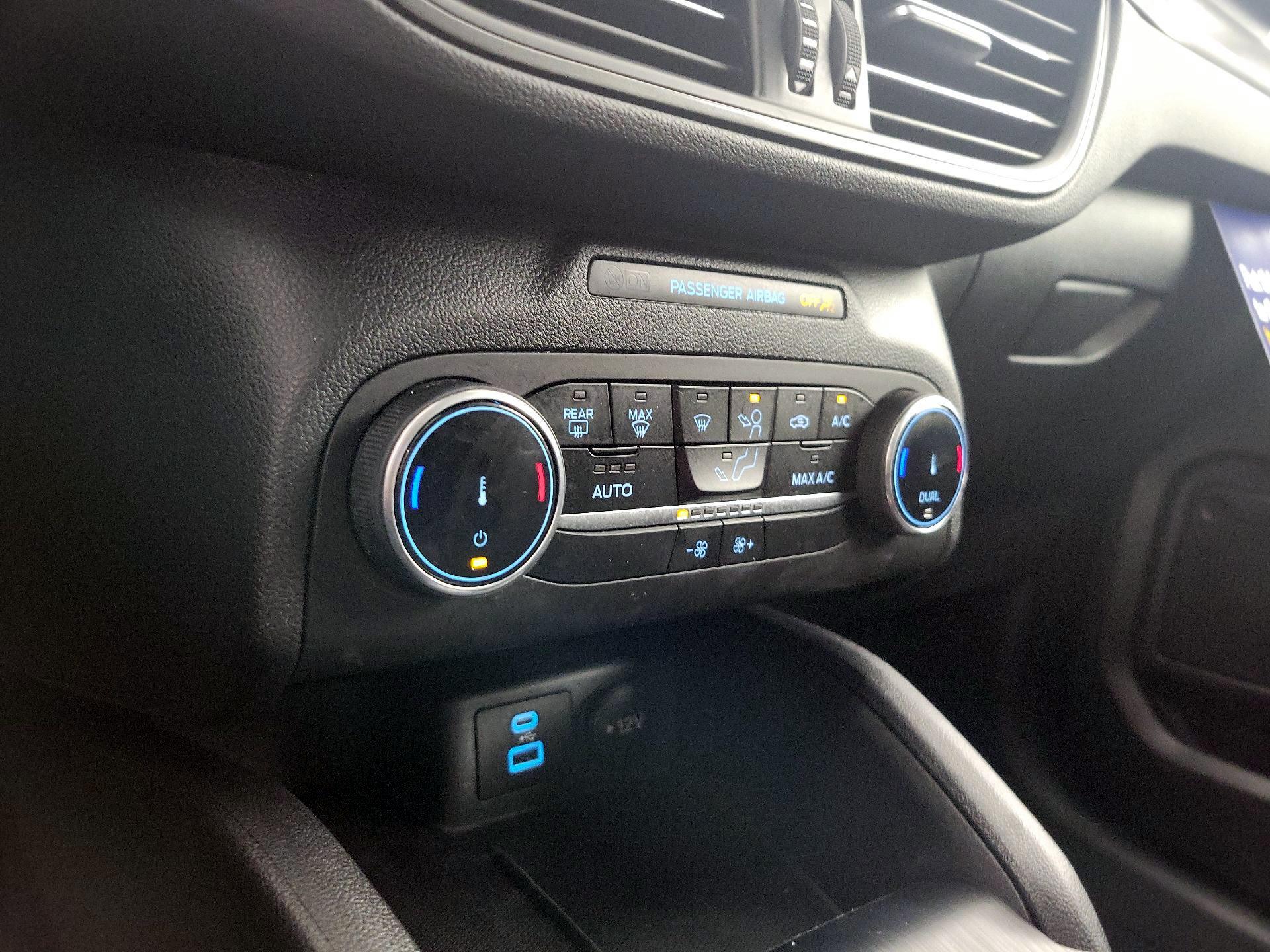 Thumbnail: 2023 Ford Escape - 16