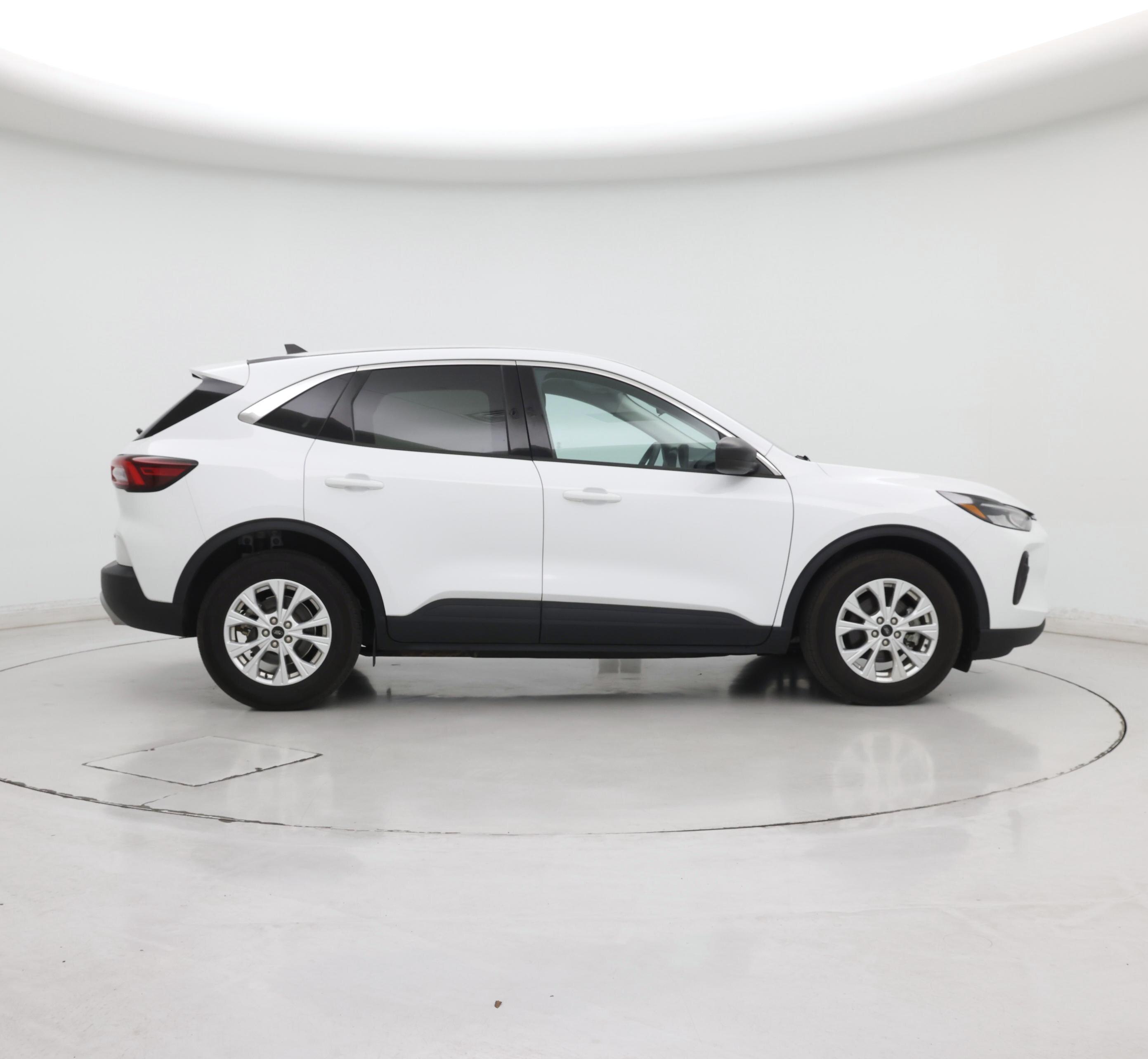 Thumbnail: 2023 Ford Escape - 7