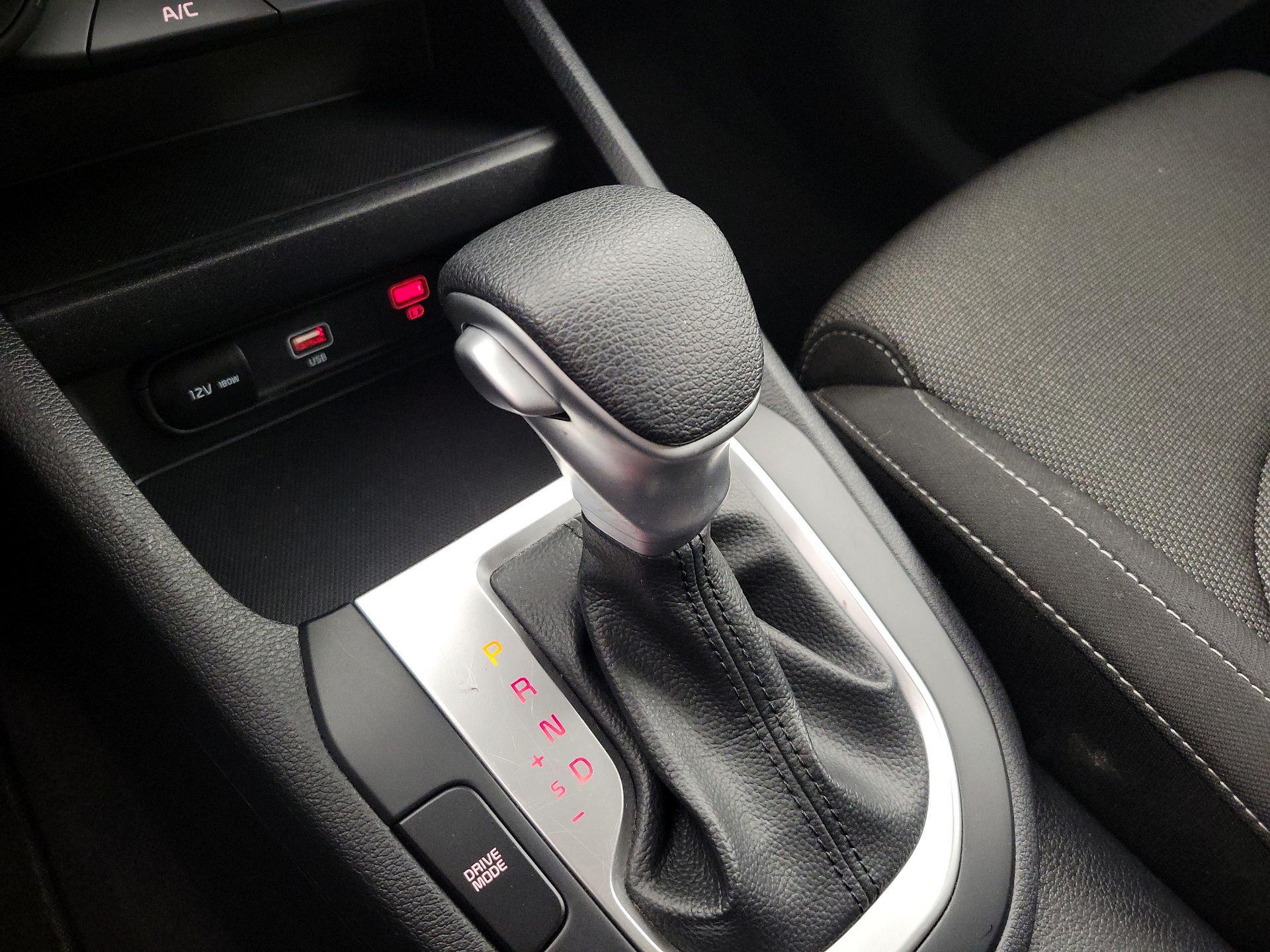 Thumbnail: 2024 Kia Forte - 17