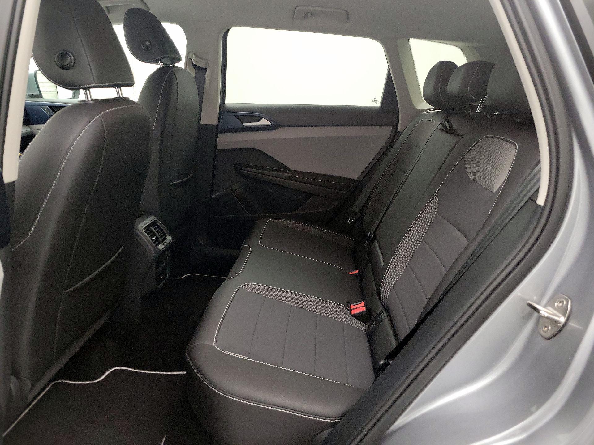 Thumbnail: 2024 Volkswagen Taos - 19