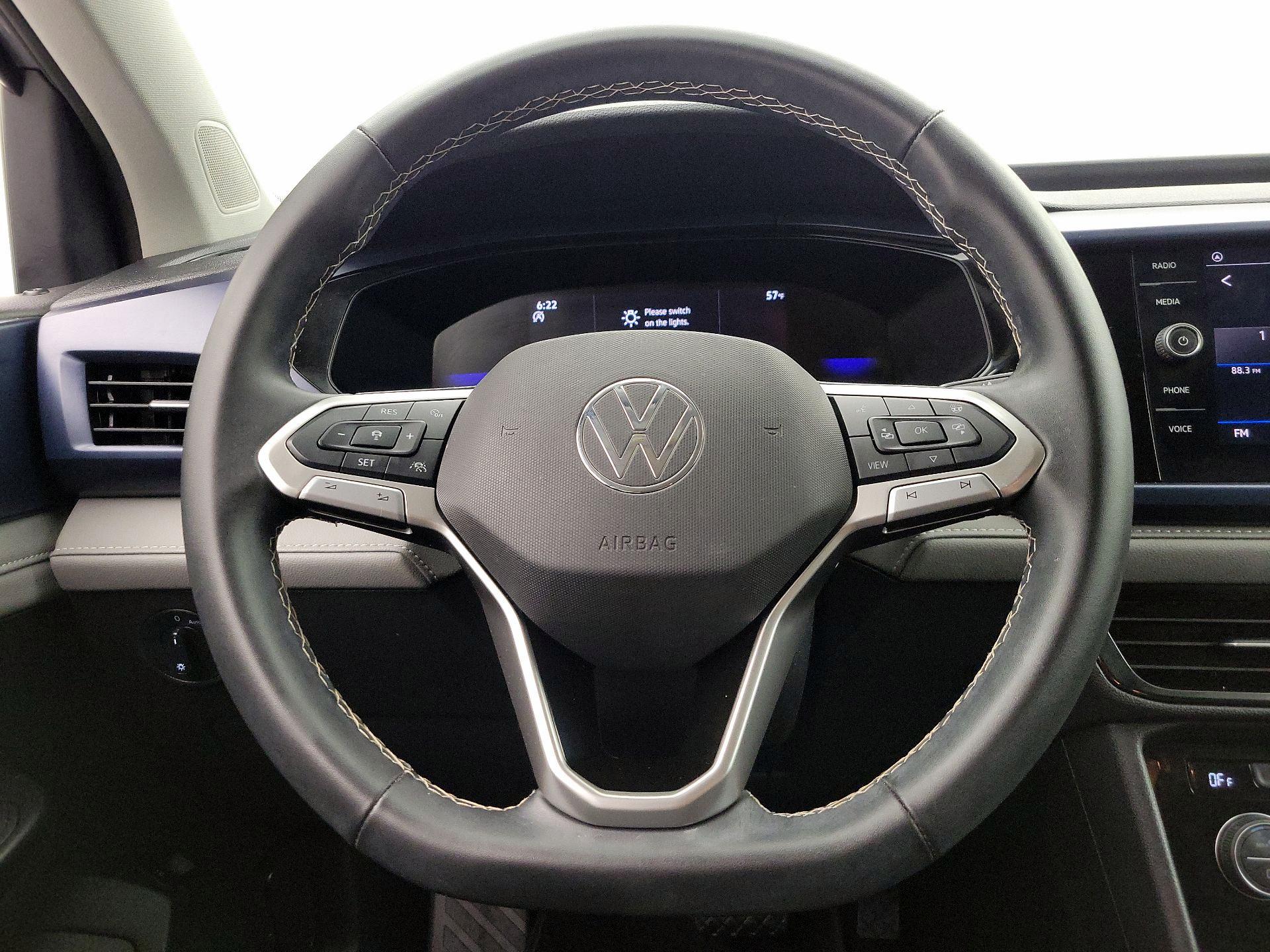 Thumbnail: 2024 Volkswagen Taos - 10