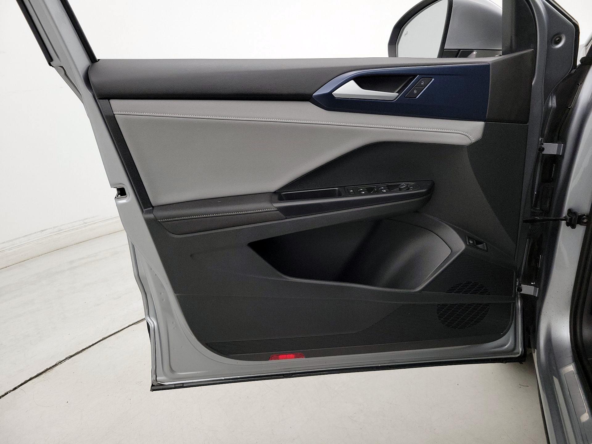 Thumbnail: 2024 Volkswagen Taos - 12