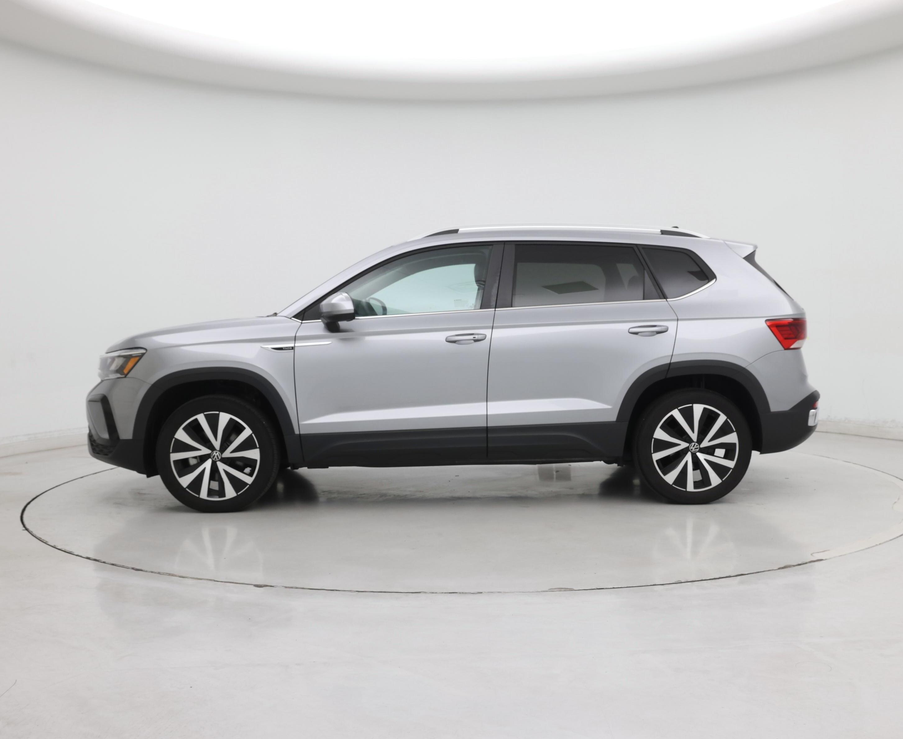 Thumbnail: 2024 Volkswagen Taos - 3